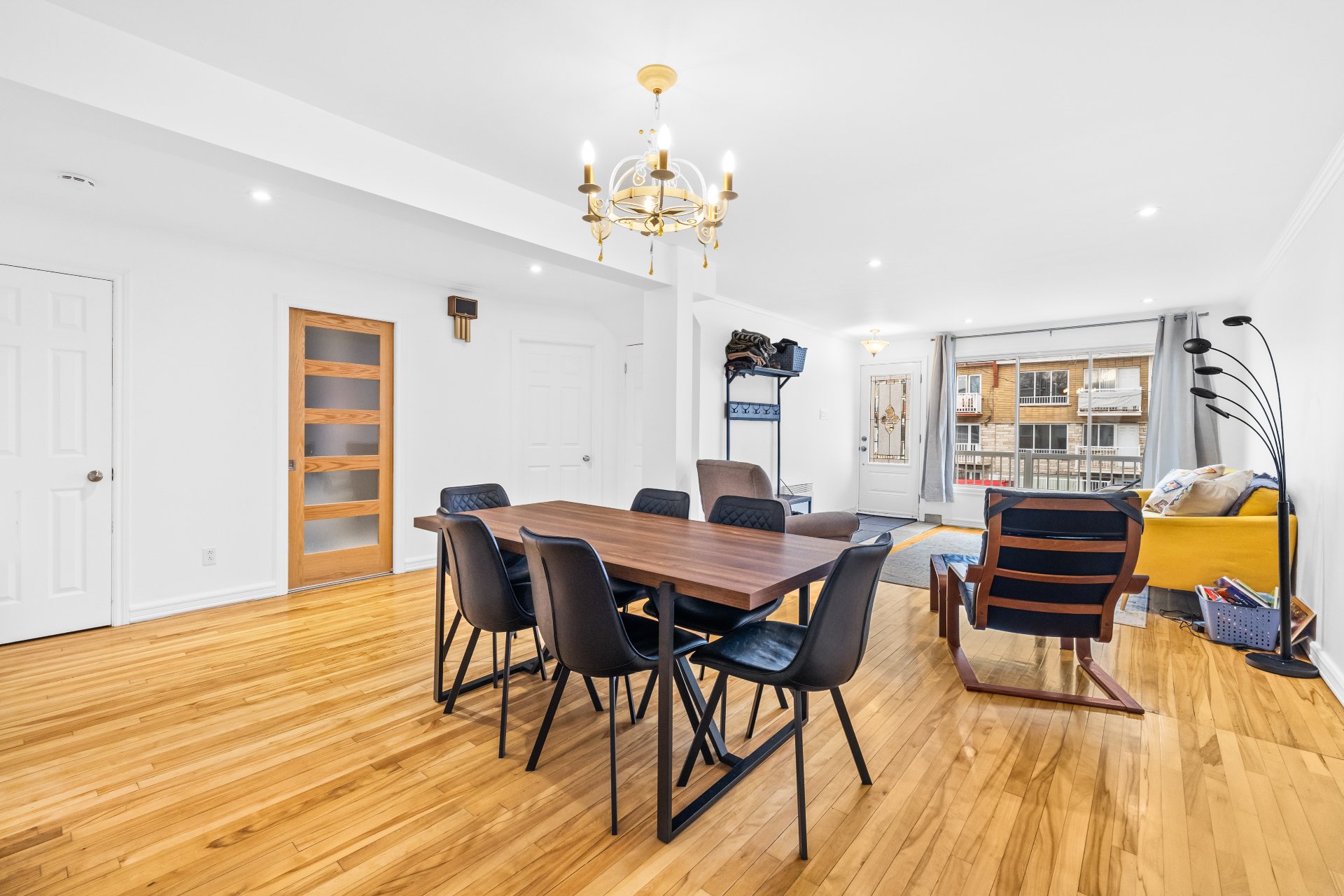 Photo - Salle à manger