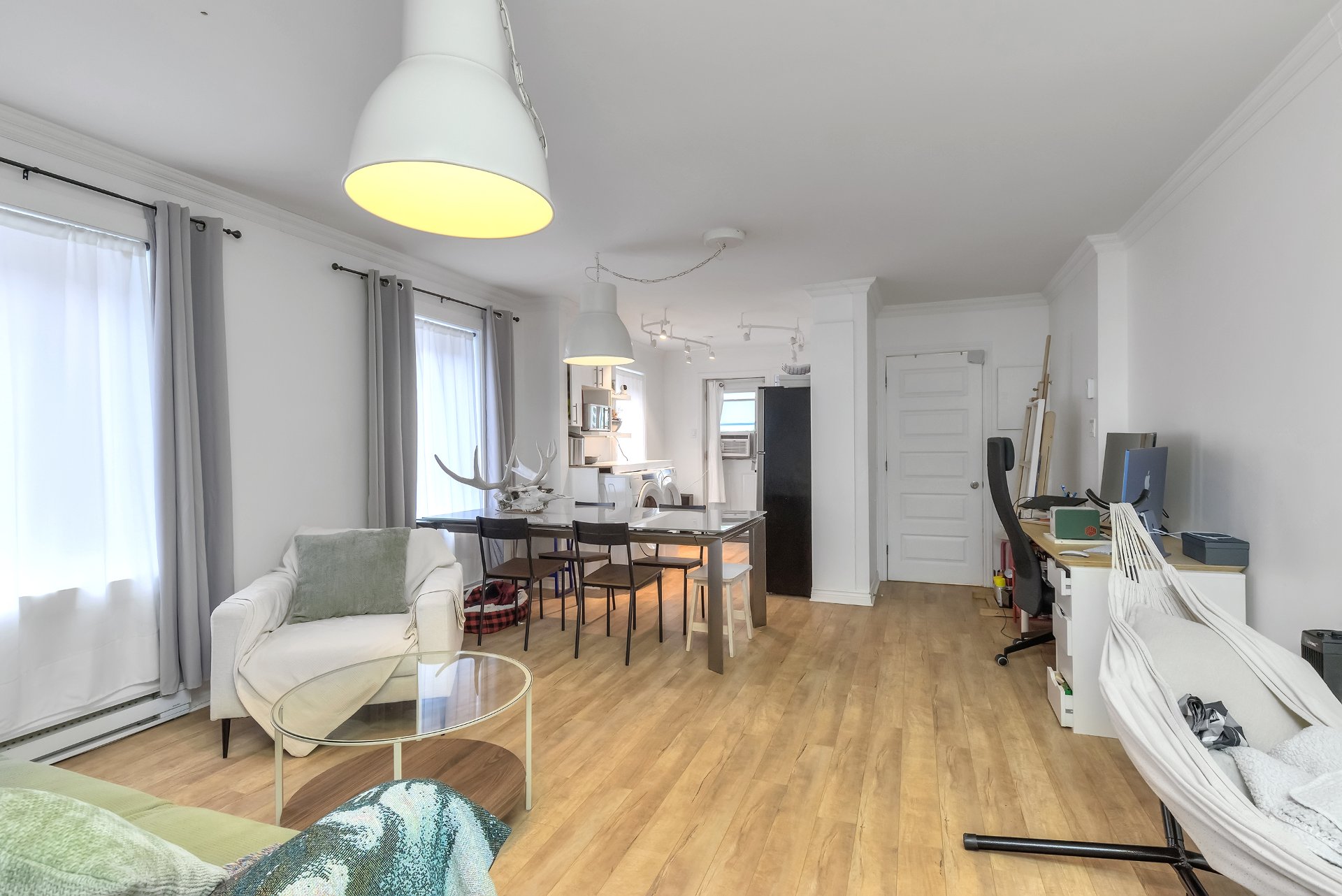 Photo - Salon