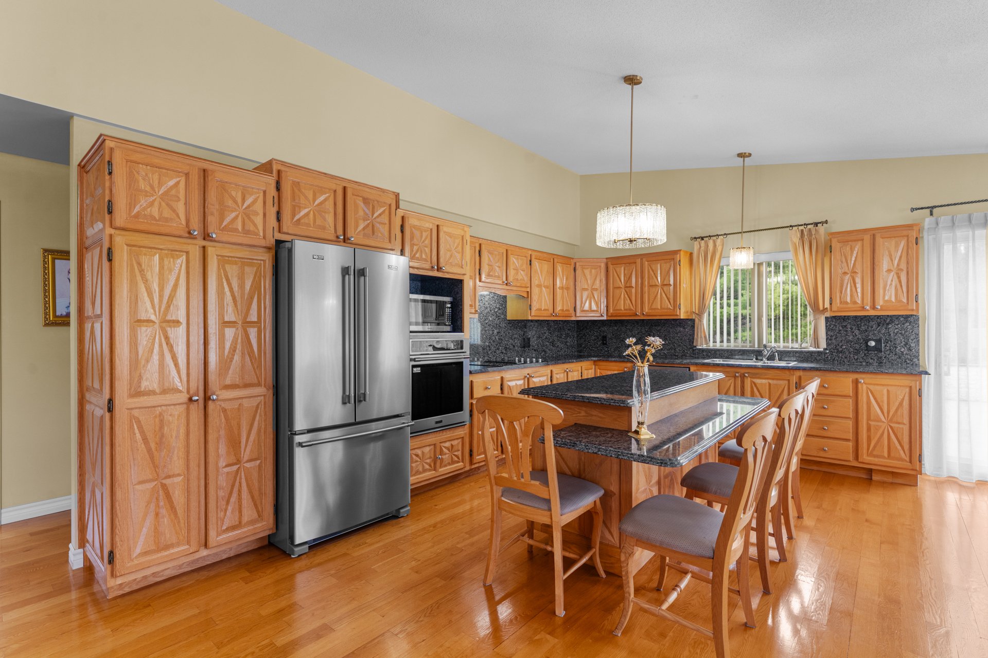 Photo - Kitchen
