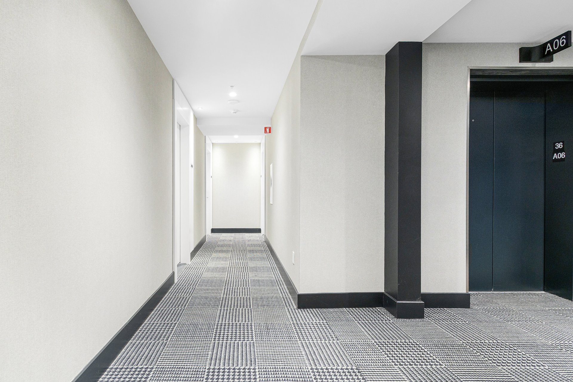 Photo - PASAGEWAY