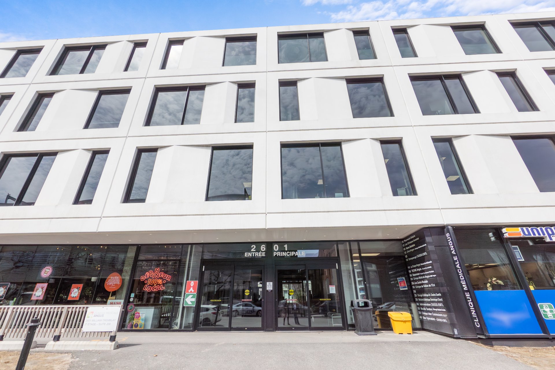 Photo - Frontage