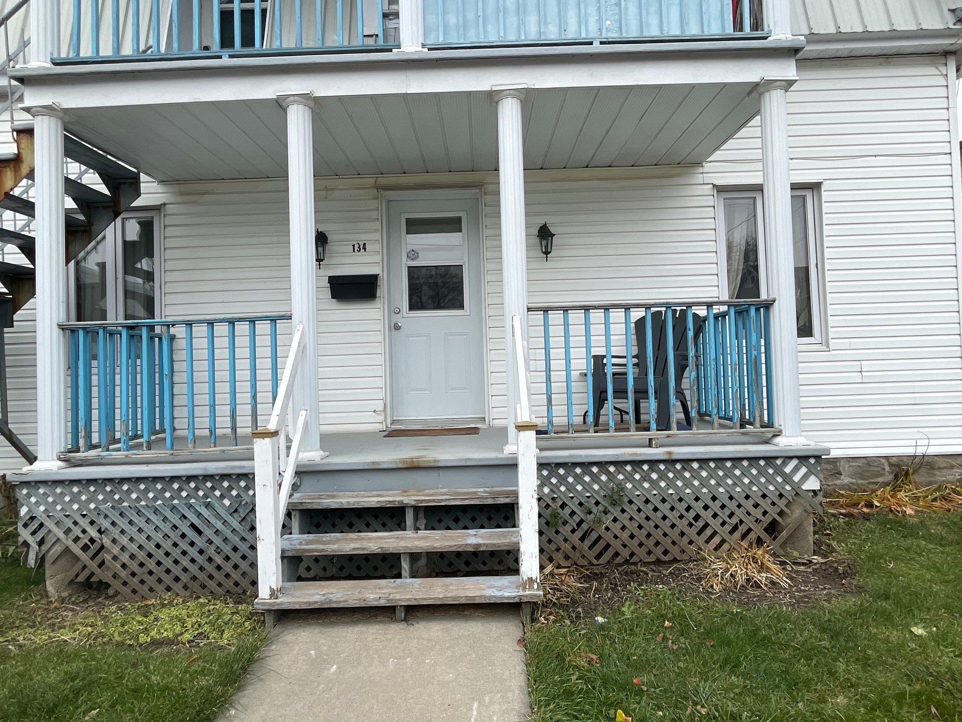 Photo - Exterior entrance