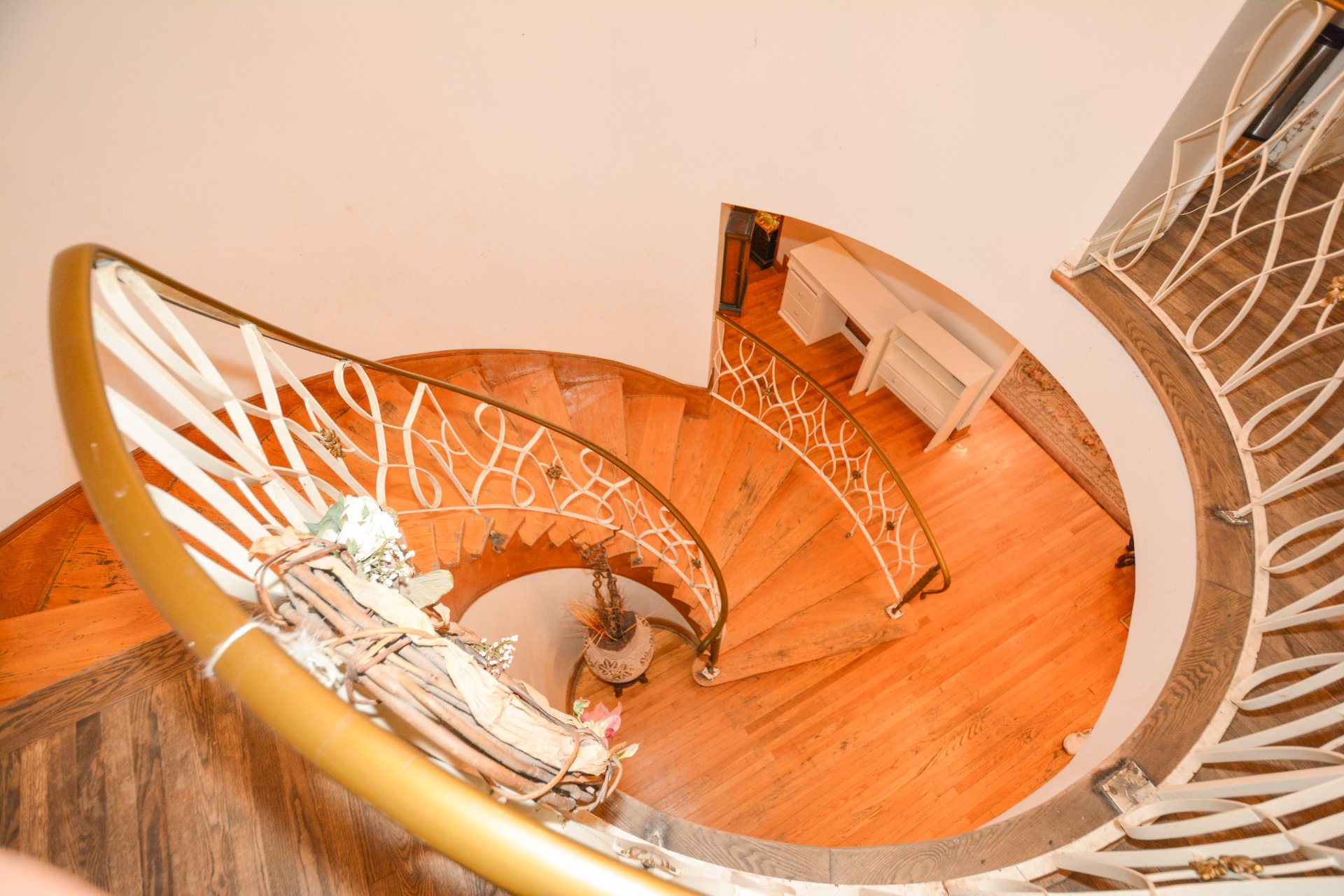 Photo - Staircase