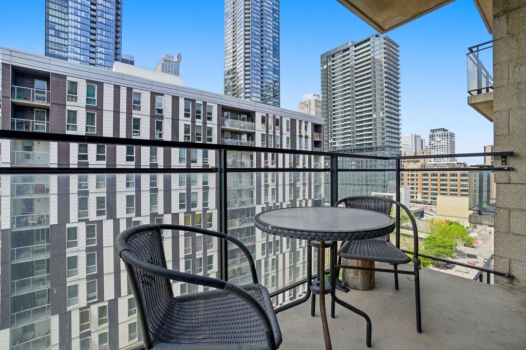 Photo - Balcon