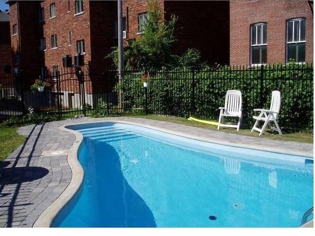 Photo - Piscine