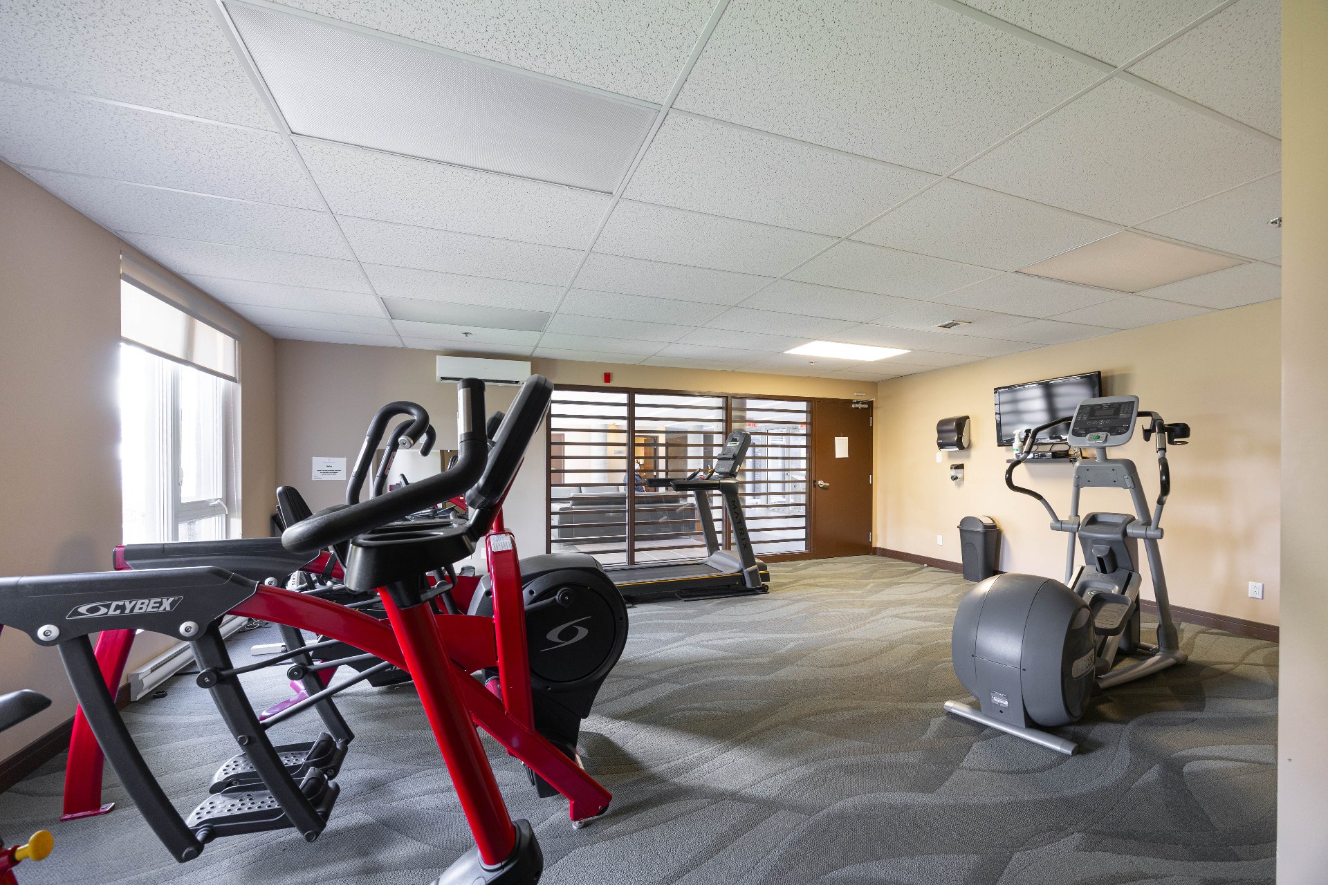 Photo - Exercise room