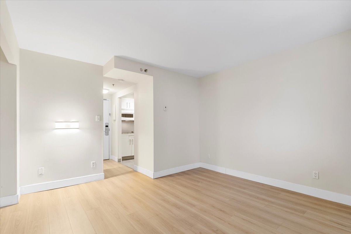 Photo - Garçonnière