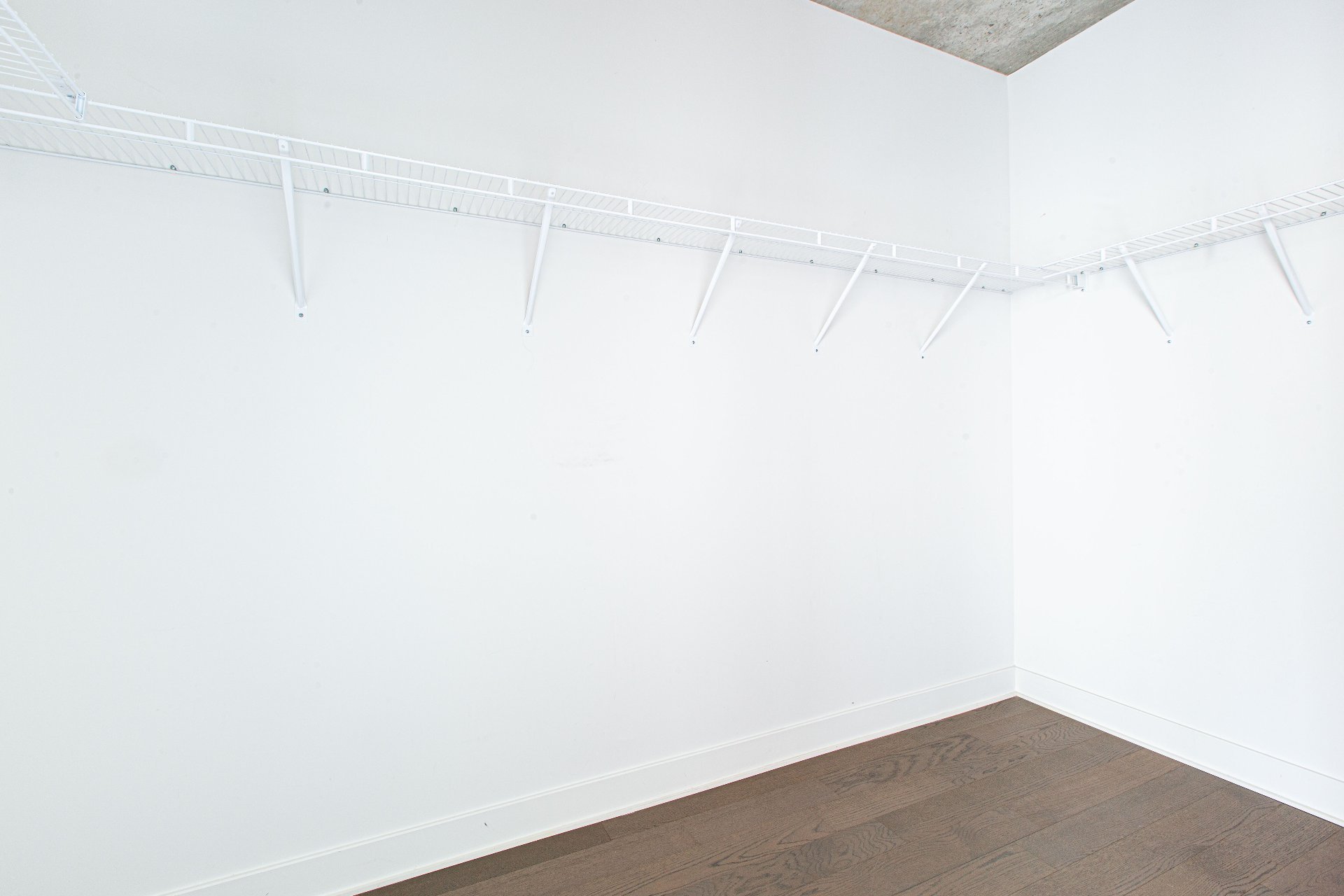 Photo - Penderie (Walk-in)