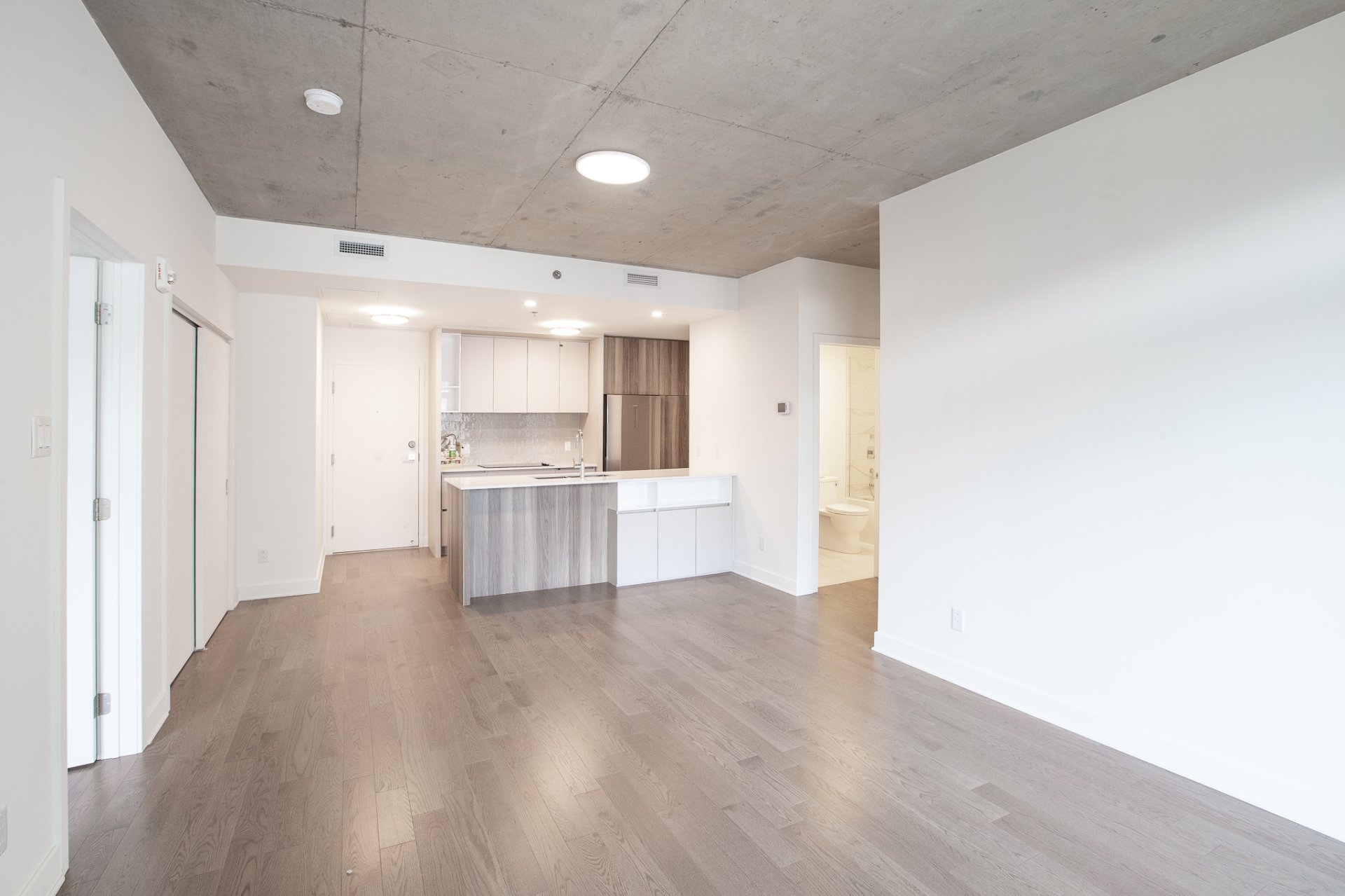 Photo - Dining room