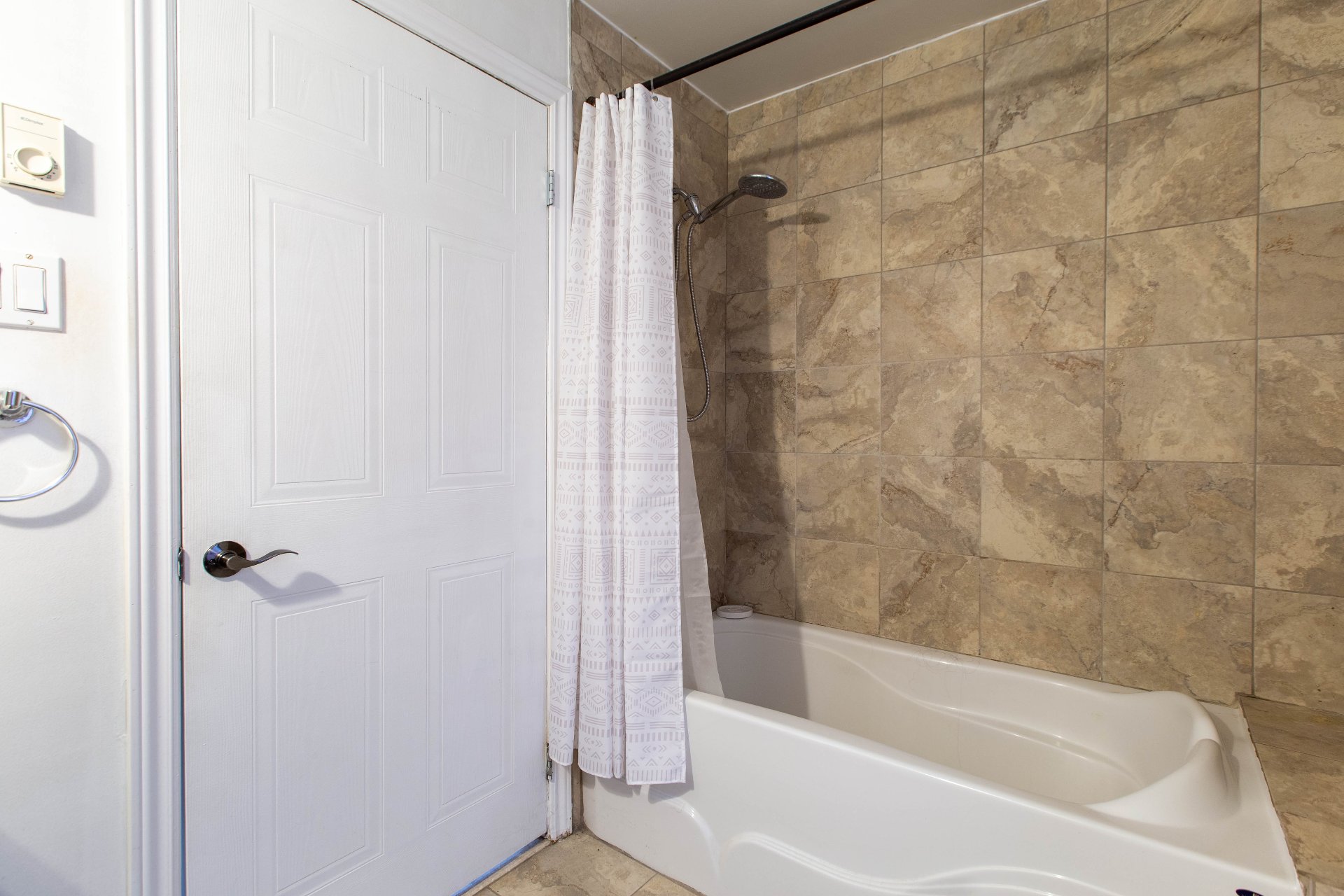 Photo - Bathroom