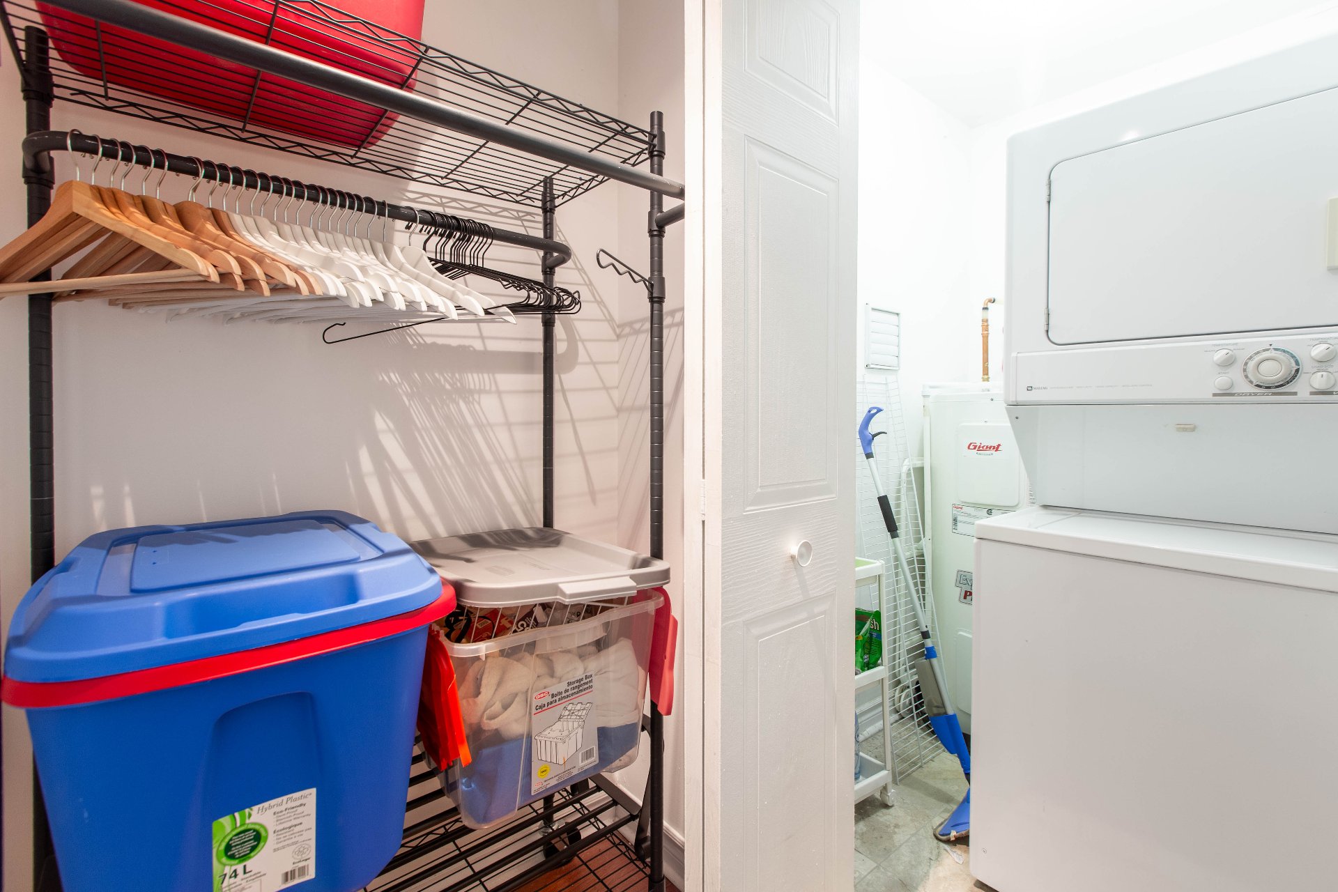 Photo - Laundry room