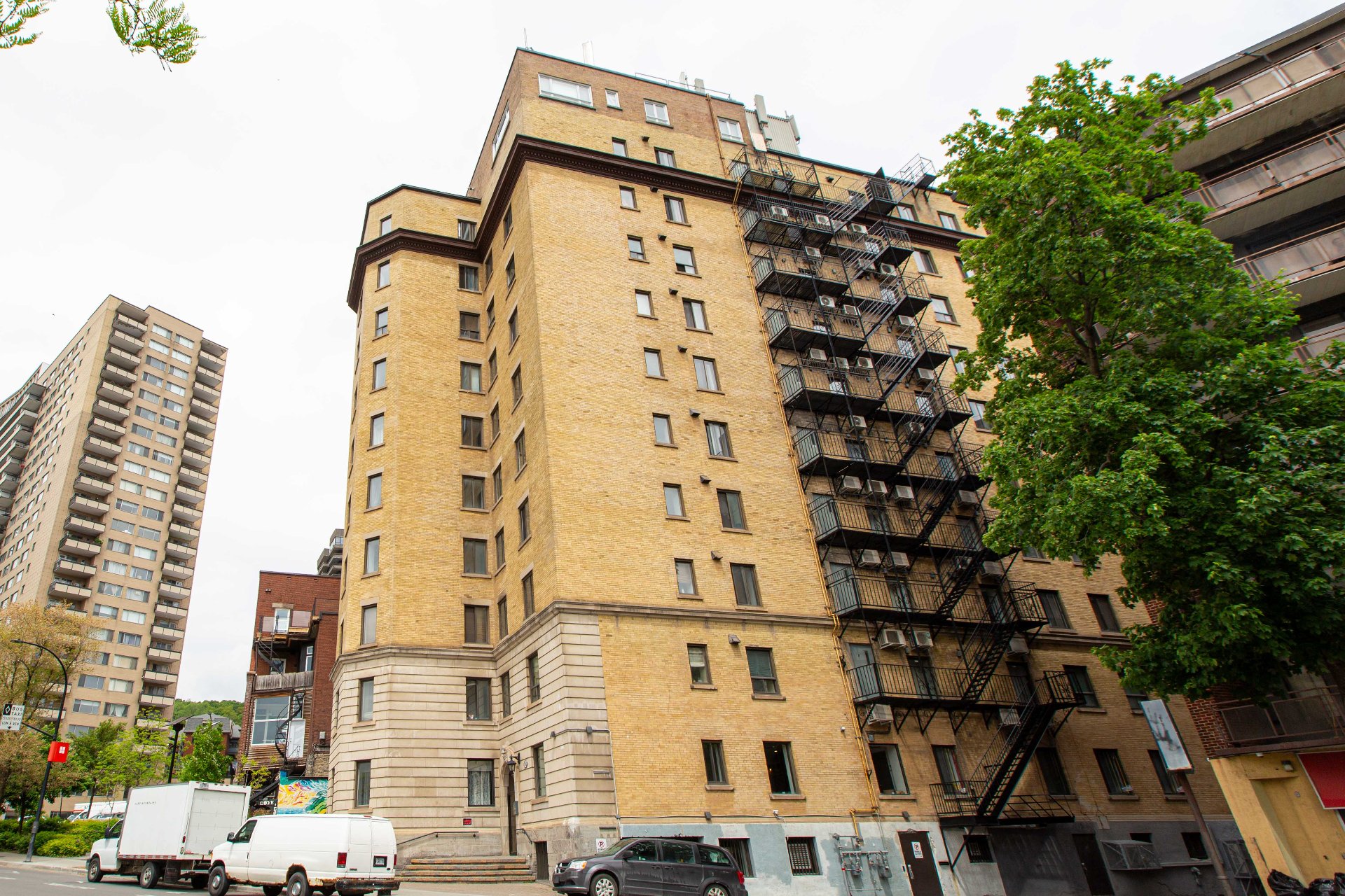 Photo - Exterior