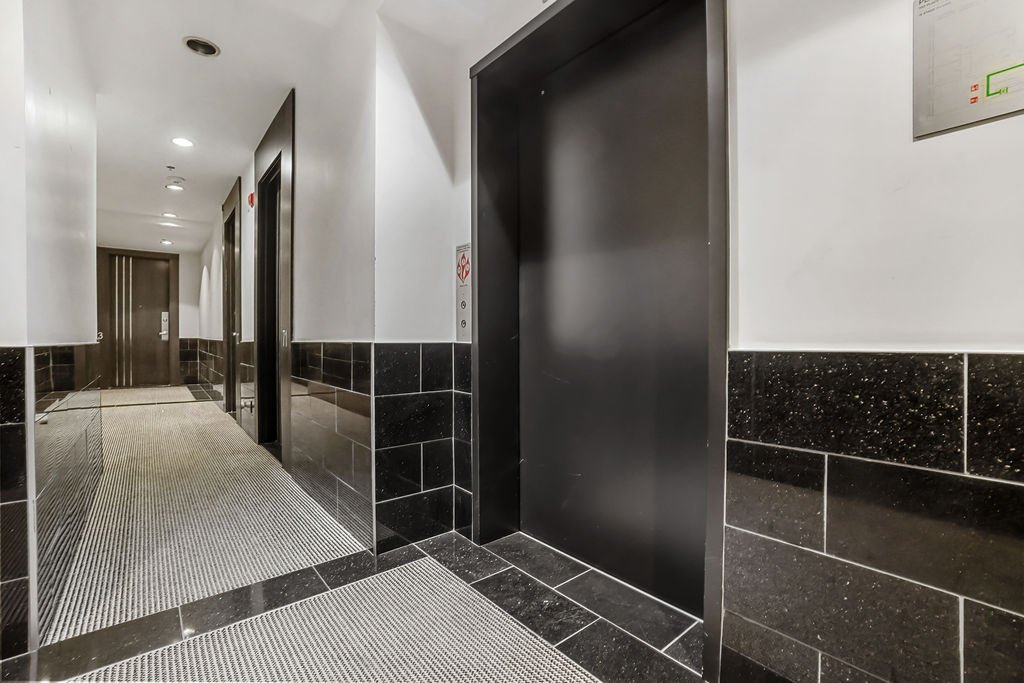 Photo - Corridor