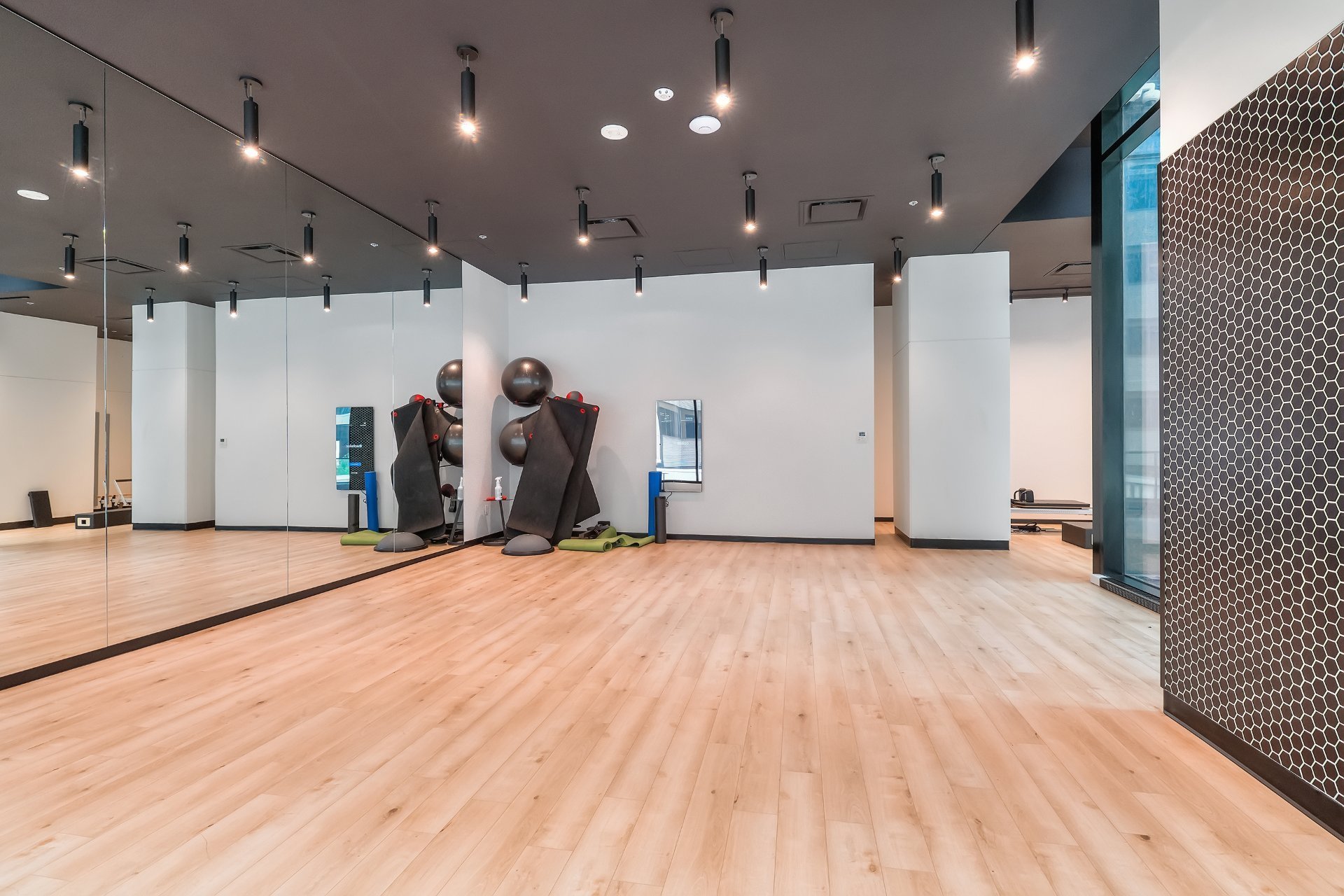 Photo - Exercise room