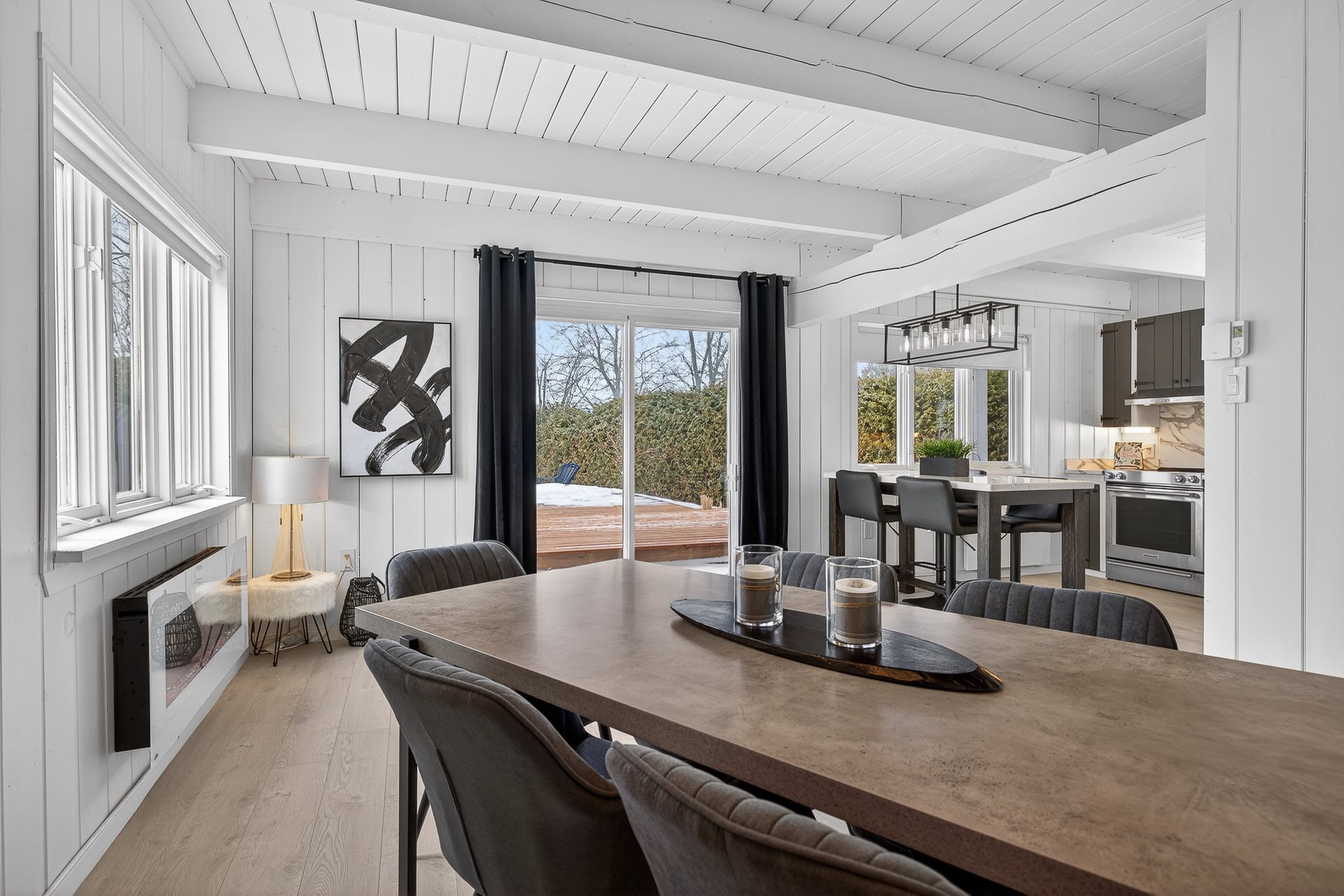 Photo - Salle à manger