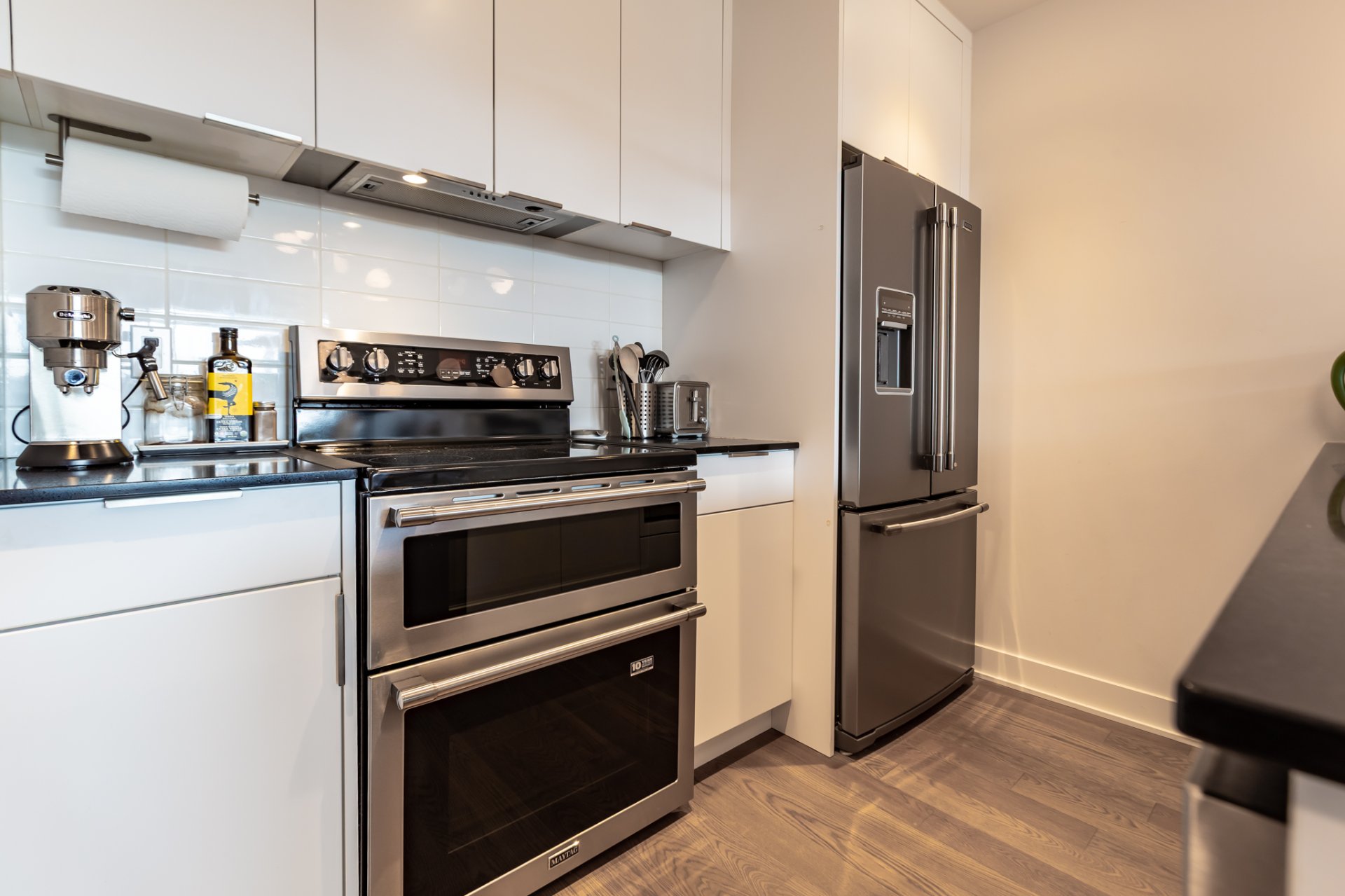 Photo - Kitchen