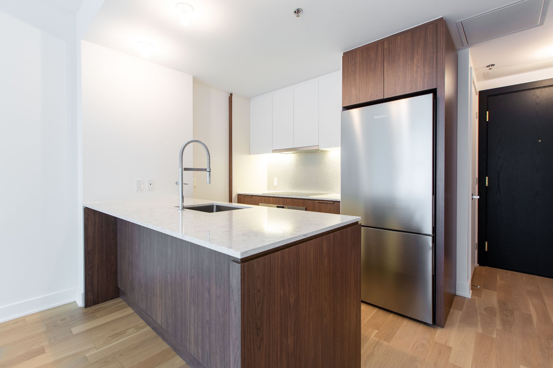 Photo - Kitchen