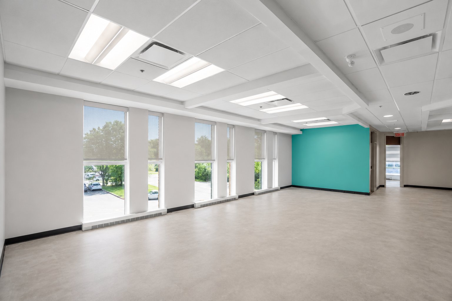 Photo - Interior
