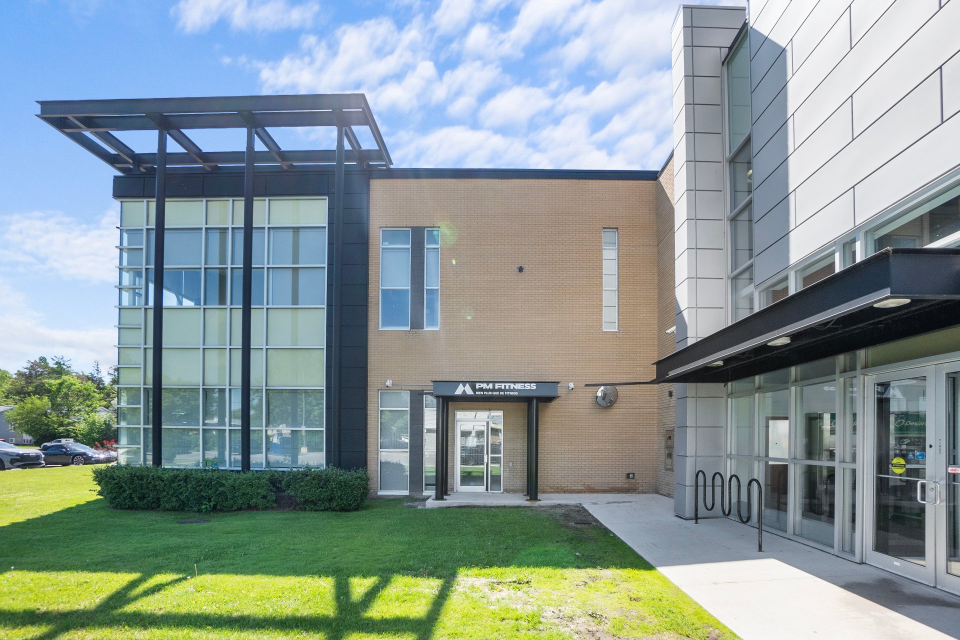 Photo - Exterior entrance