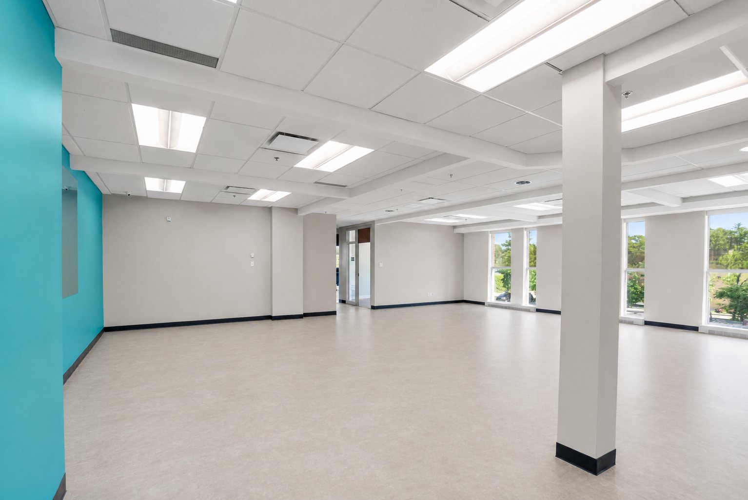 Photo - Interior