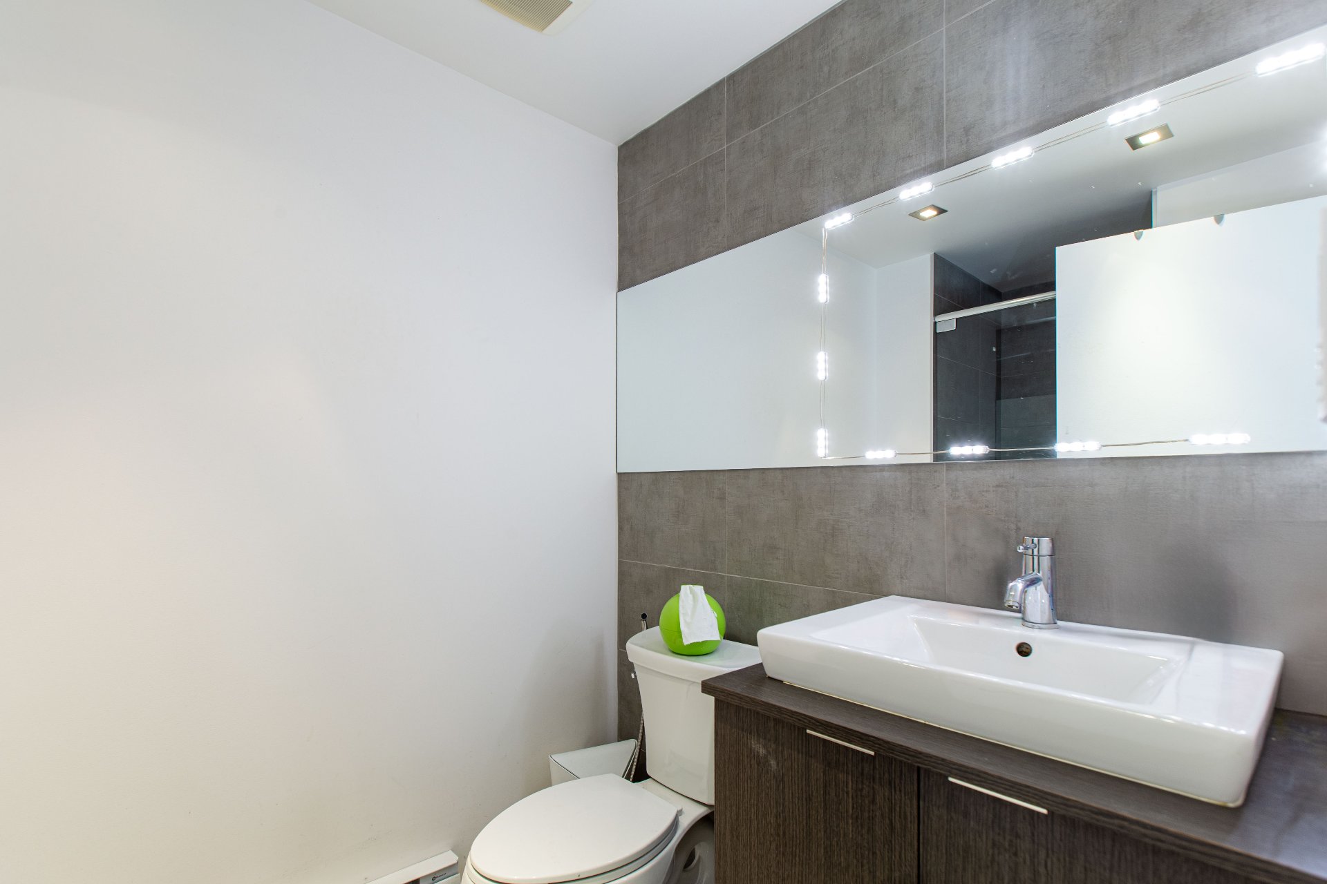 Photo - Bathroom