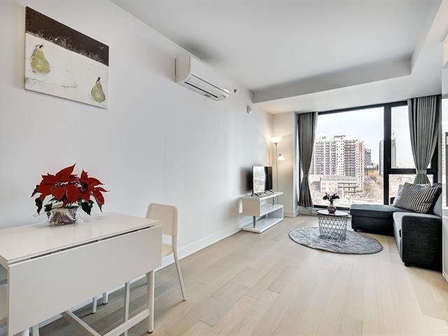 Photo - Salle à manger