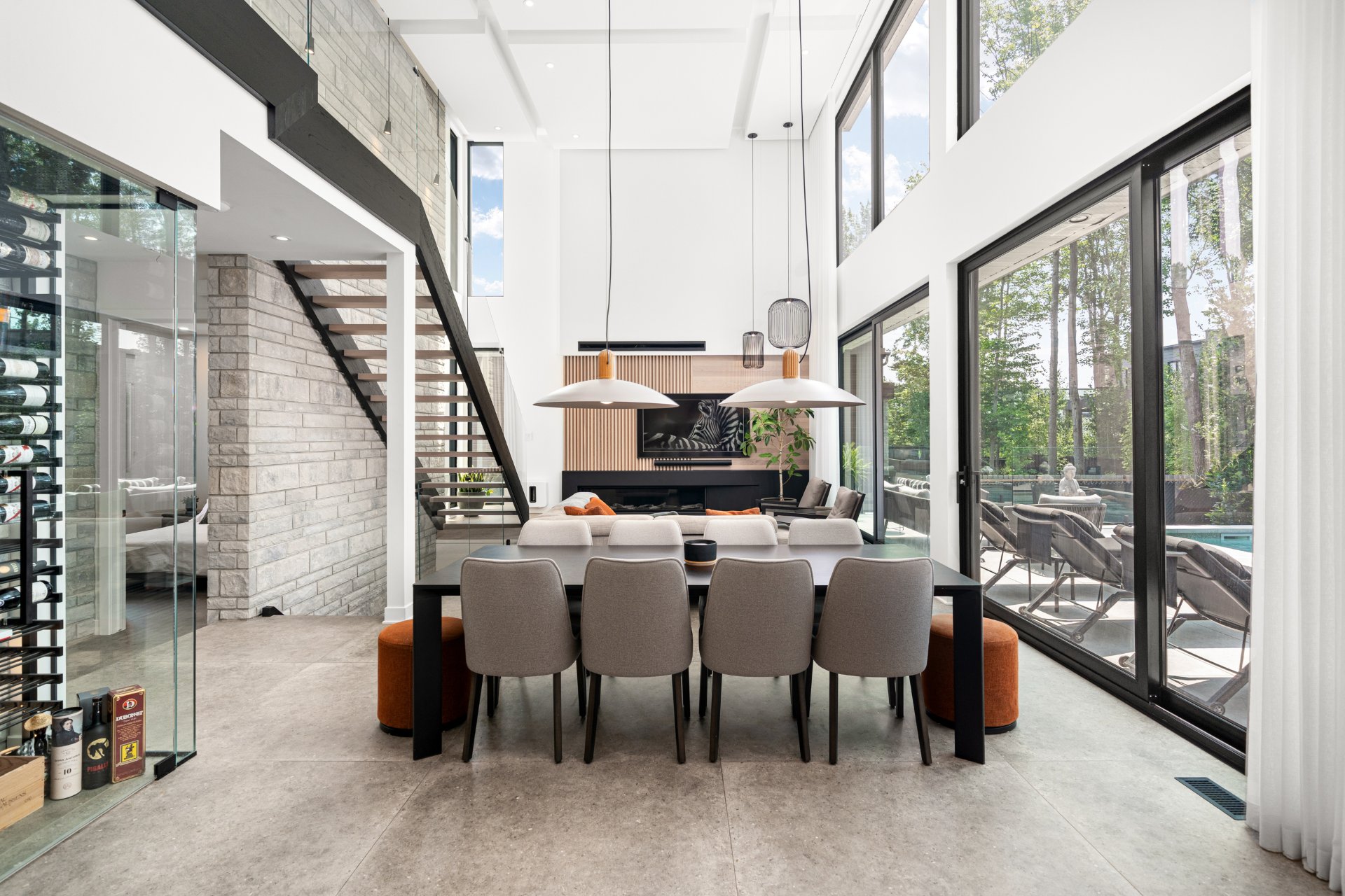 Photo - Dining room