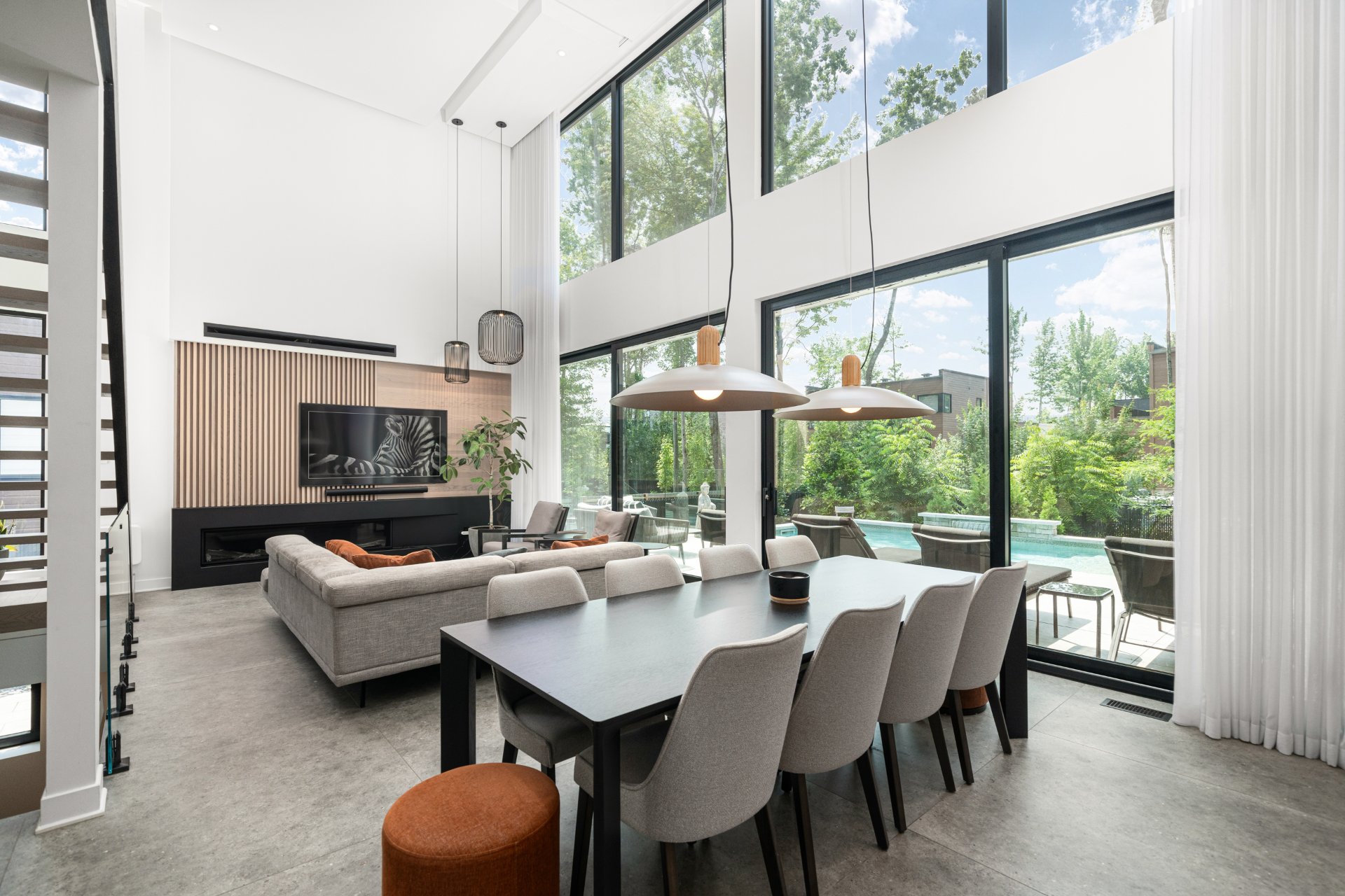 Photo - Dining room