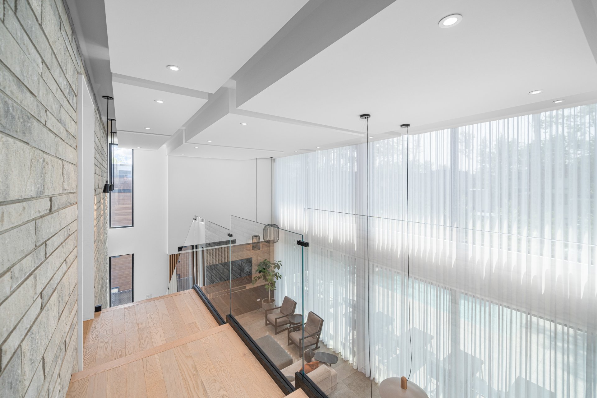 Photo - Hallway