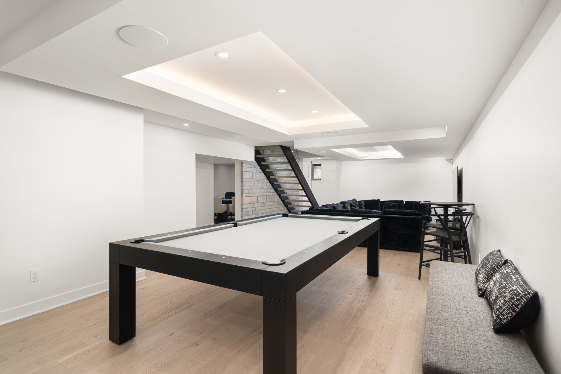 Photo - Family room