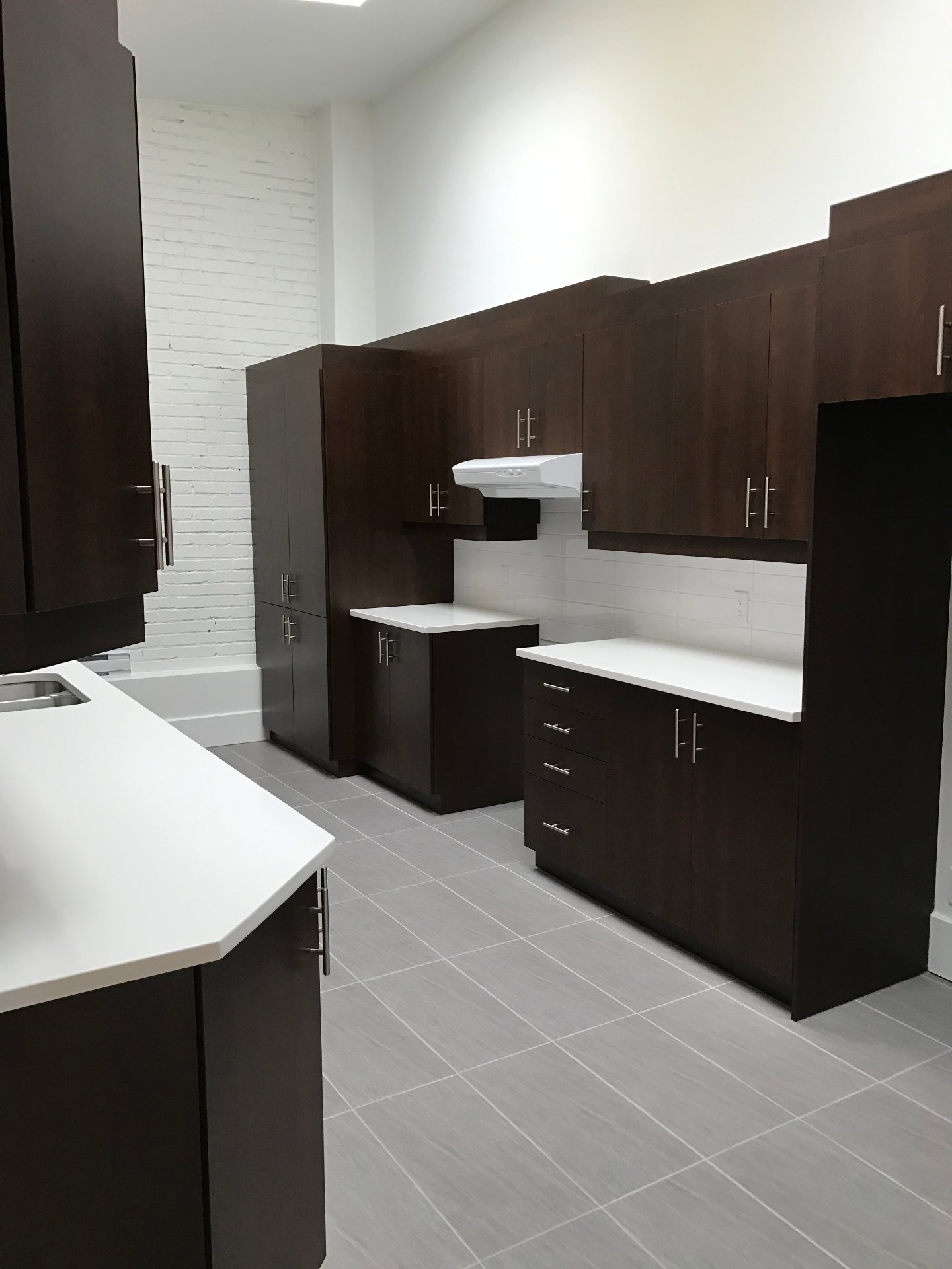 Photo - Kitchen