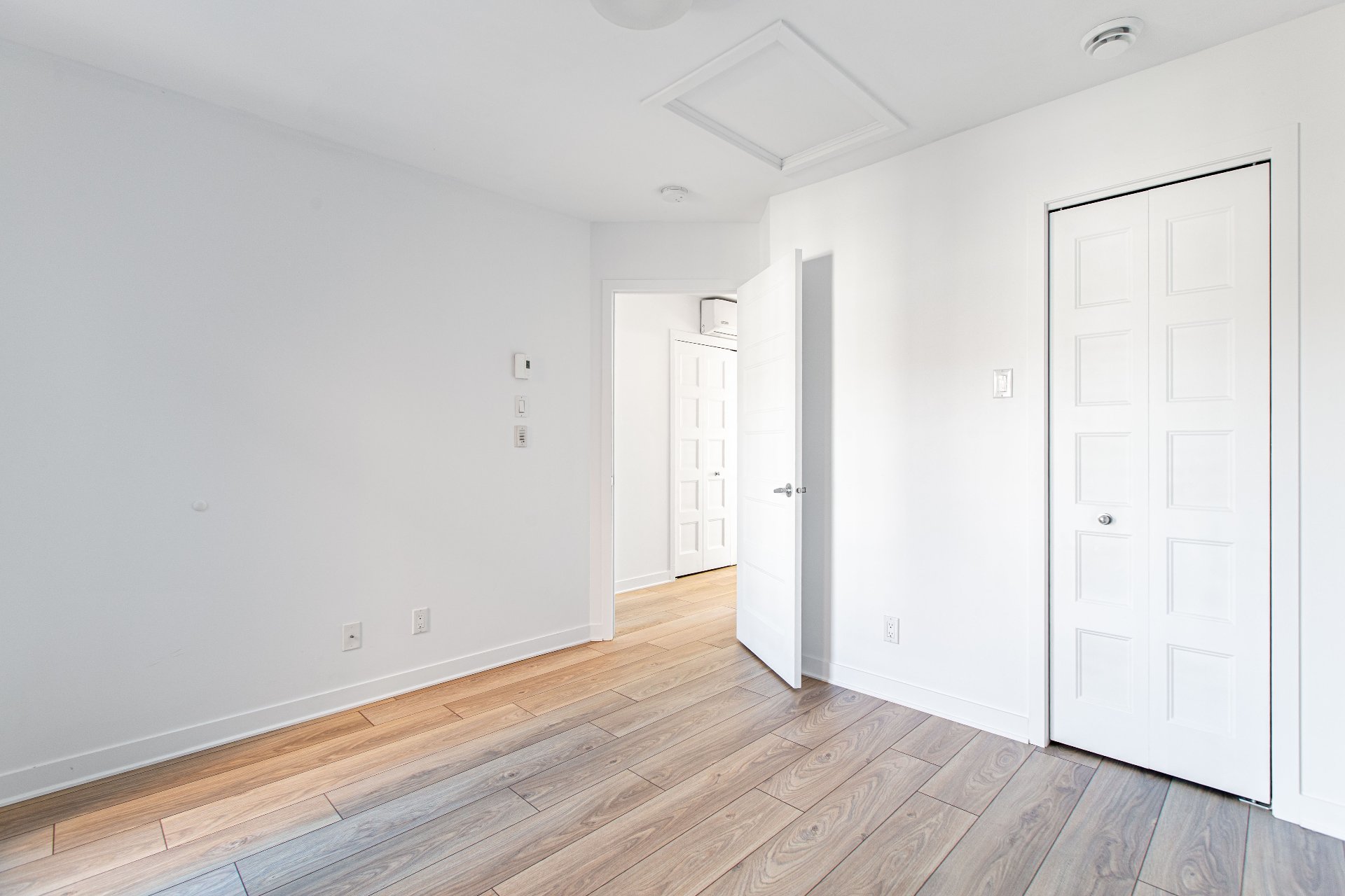 Photo - Bedroom