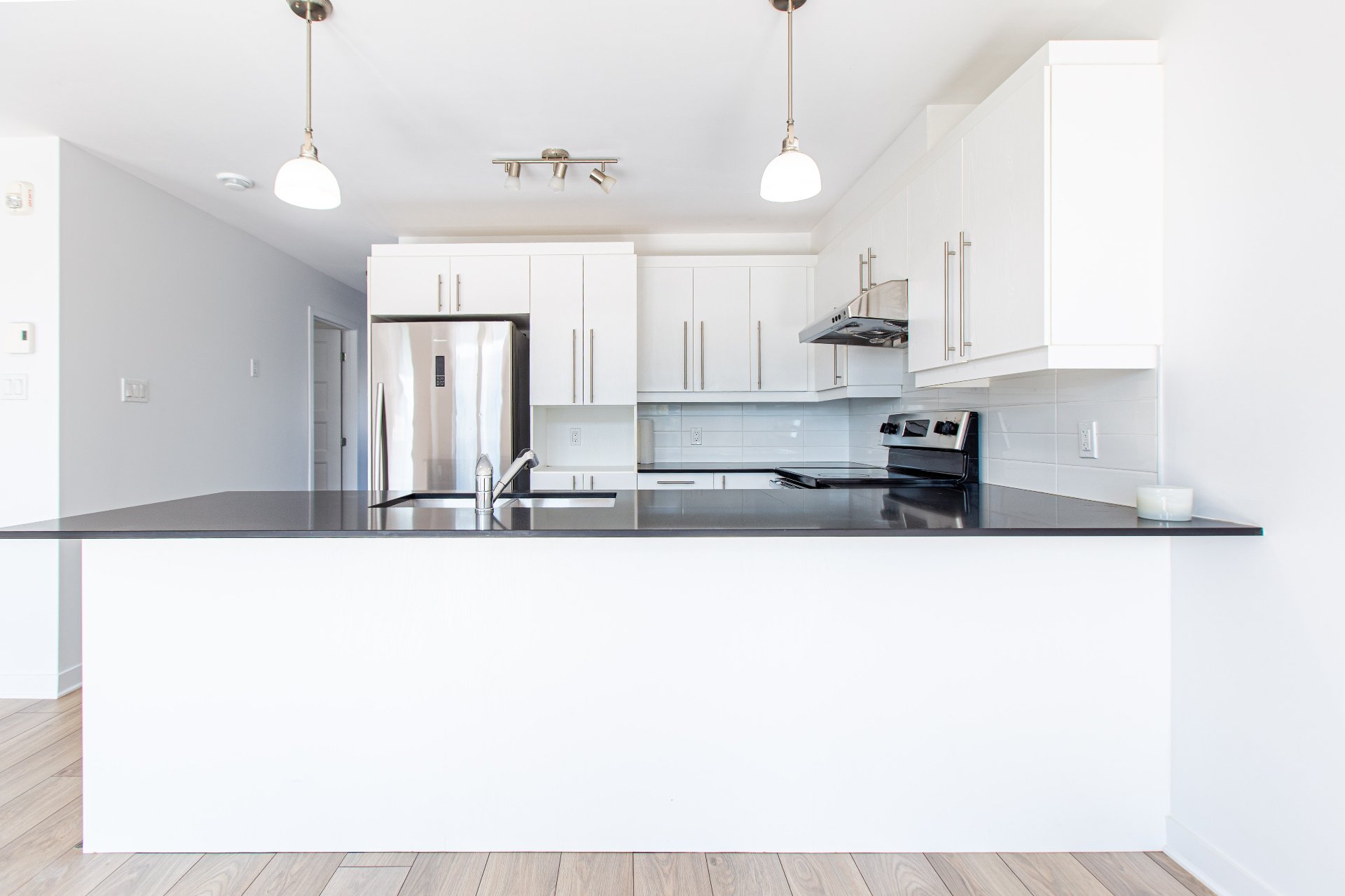 Photo - Kitchen