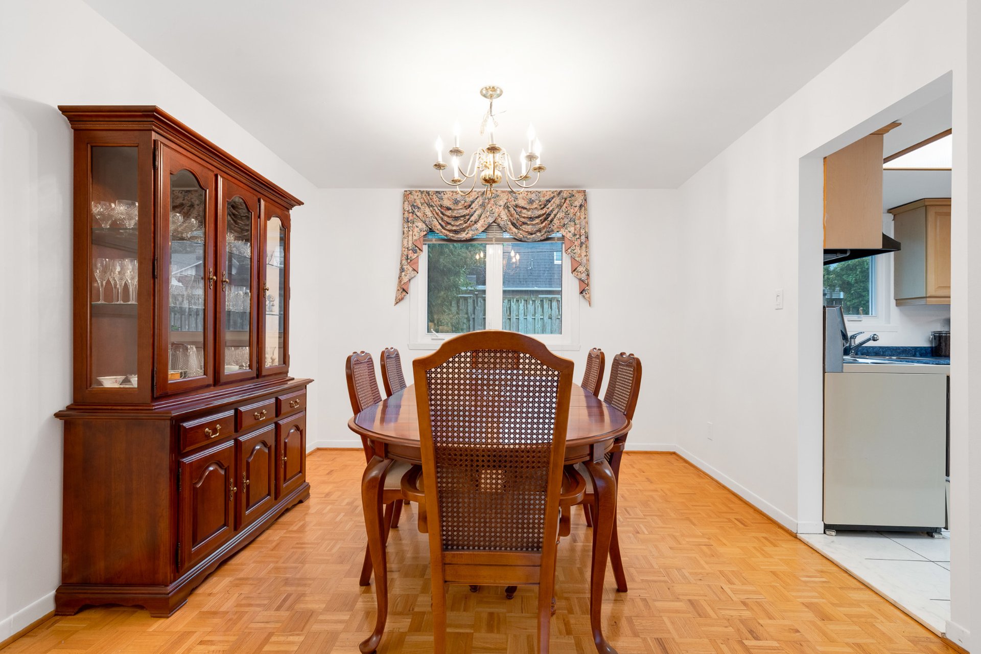 Photo - Salle à manger