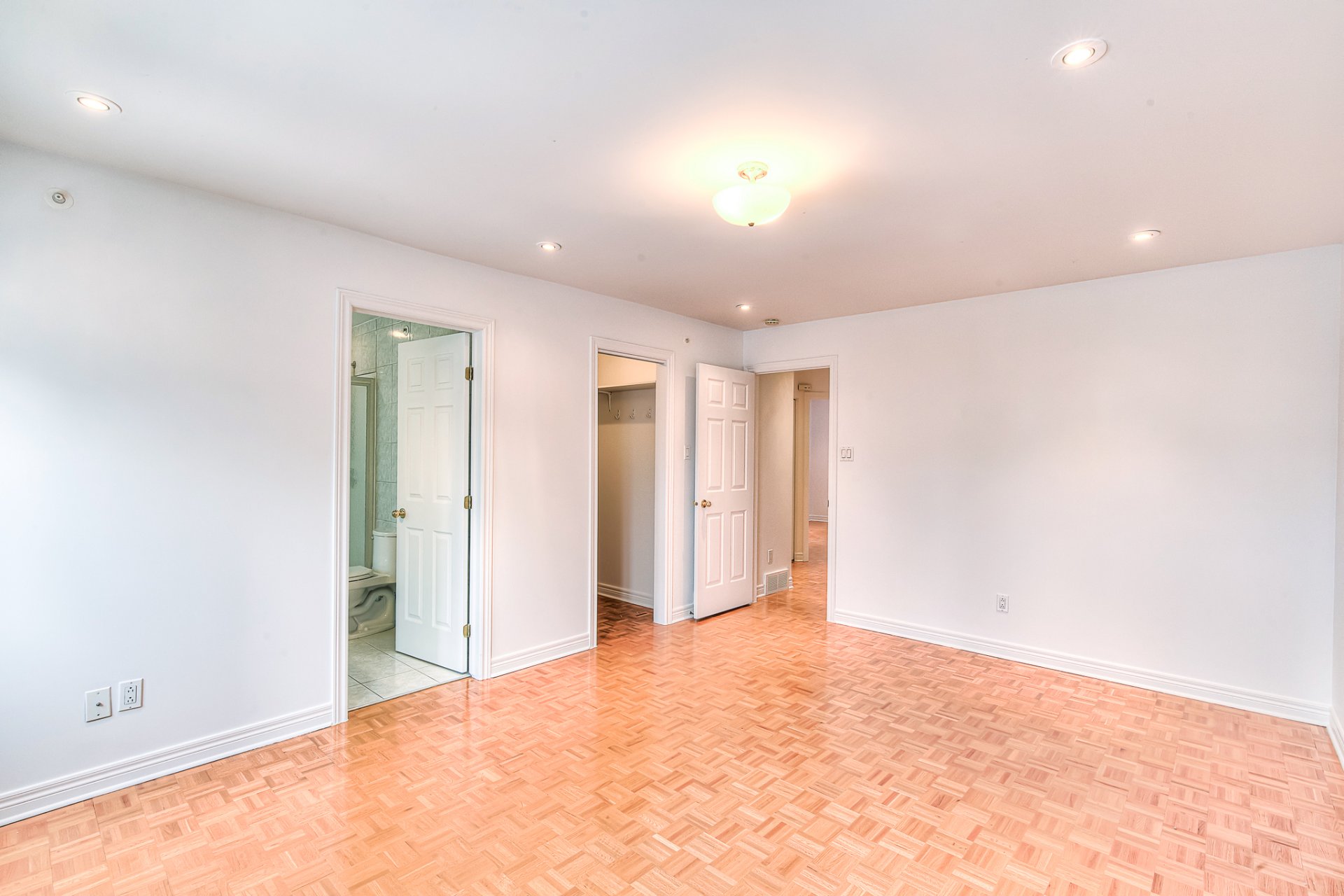 Photo - Chambre à coucher principale