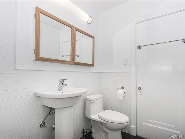 Photo - Bathroom