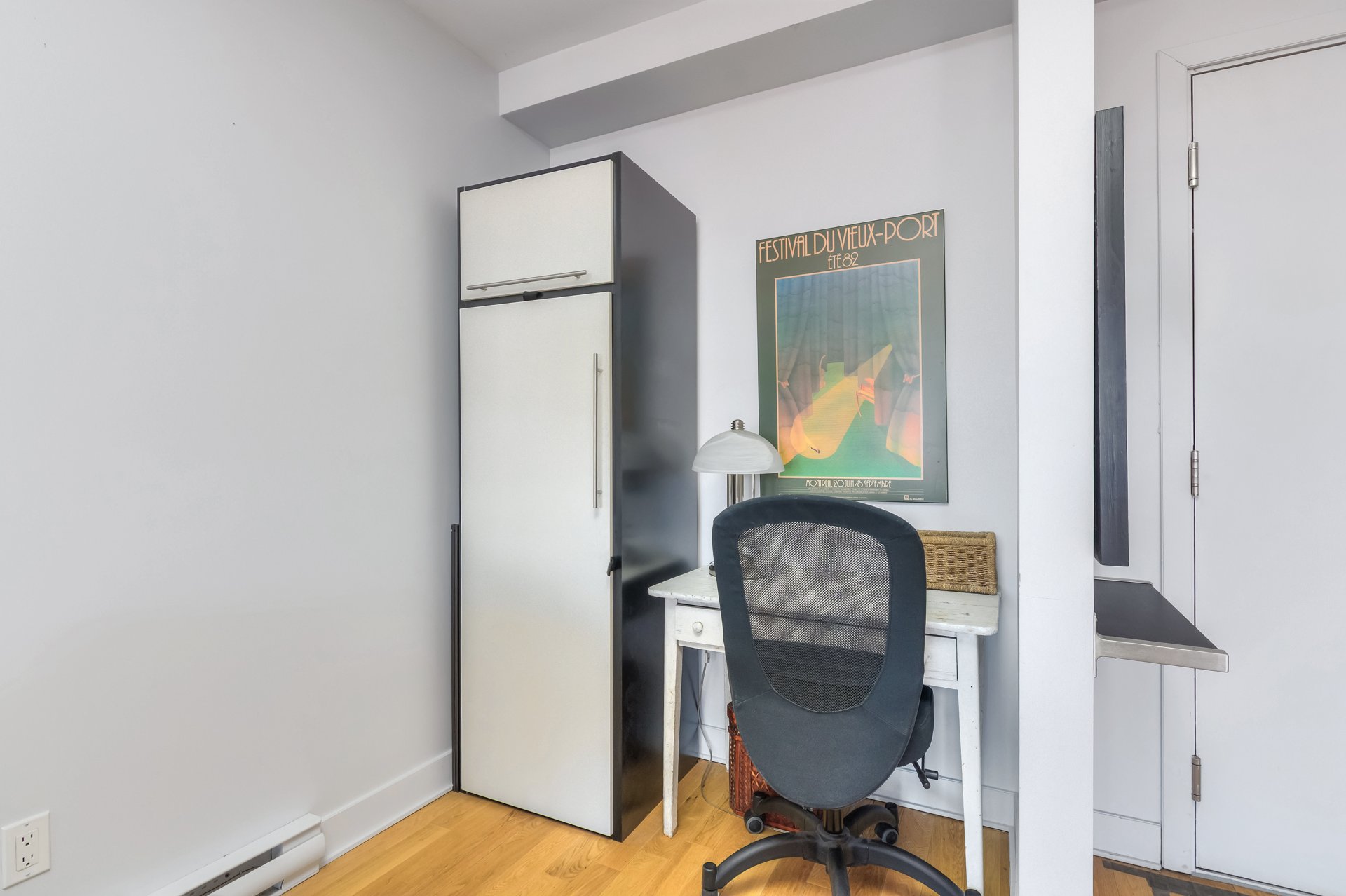 Photo - Office