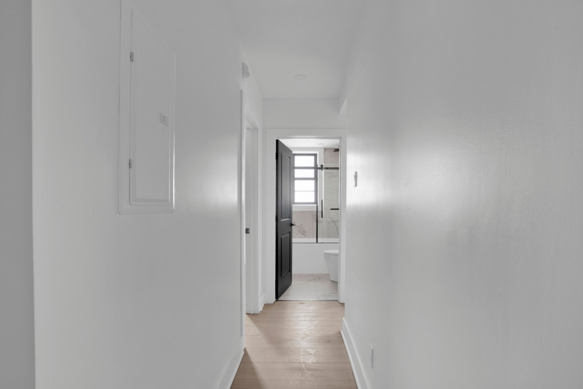Photo - Hallway