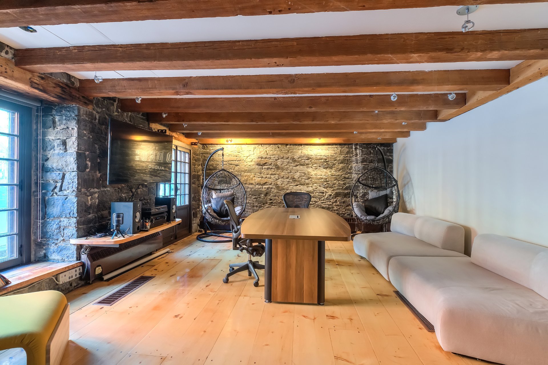 Photo - Conference room