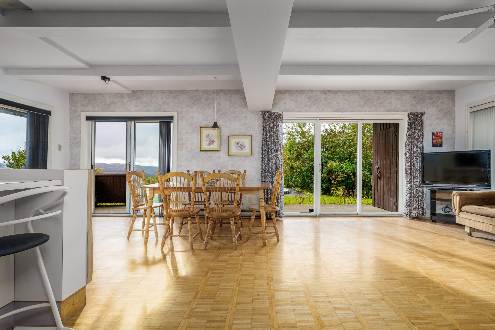 Photo - Salle à manger