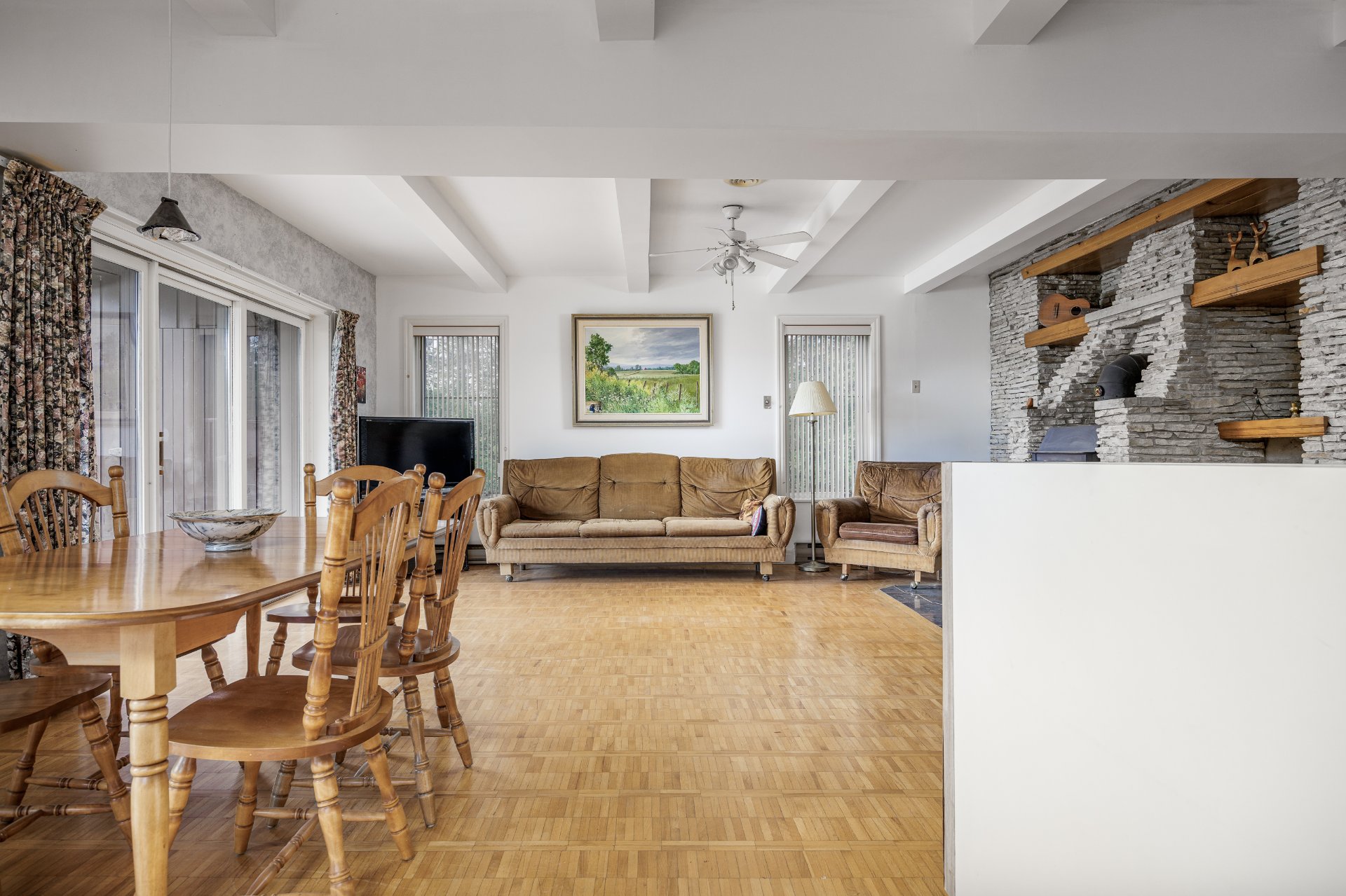 Photo - Salon
