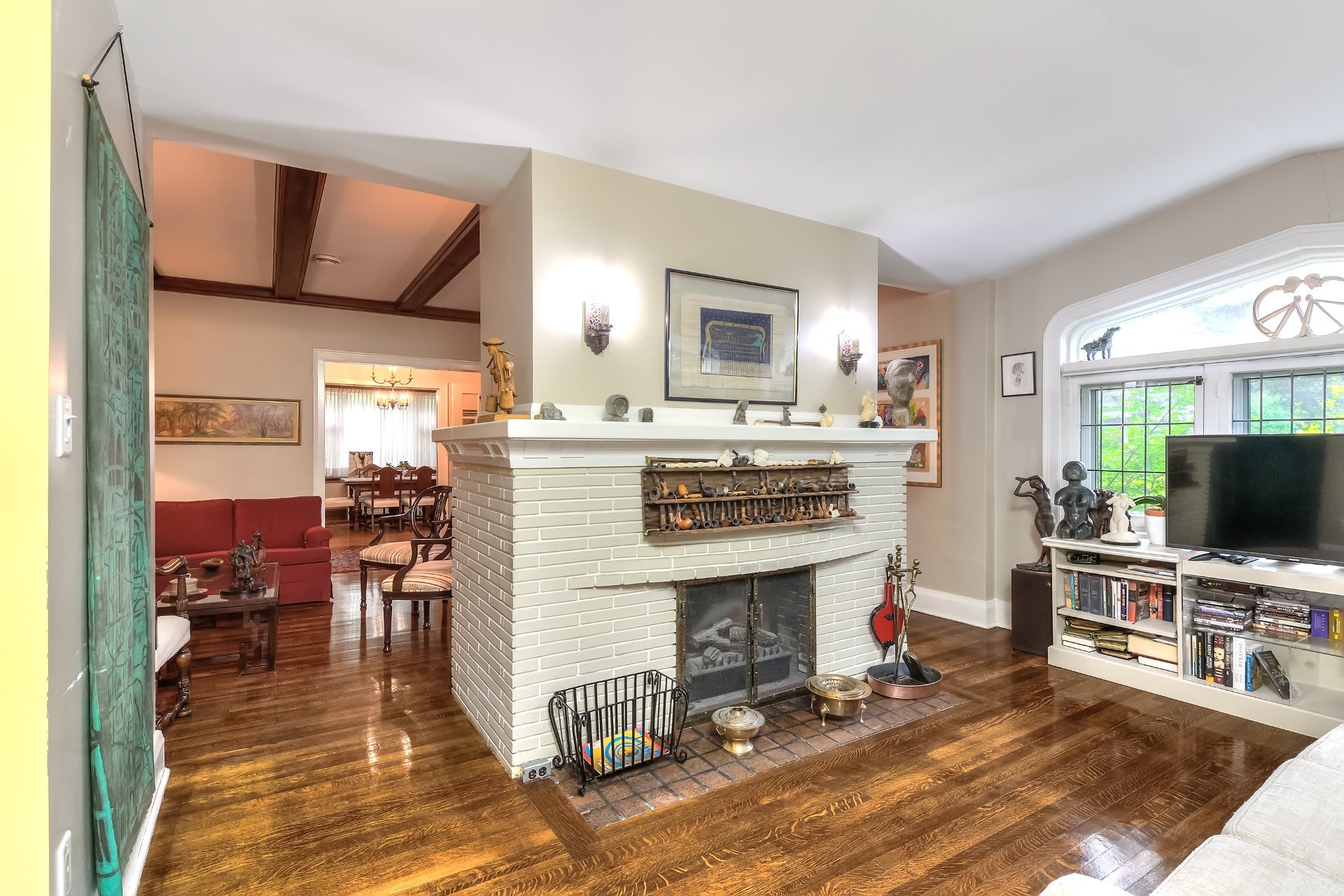 Photo - Living room