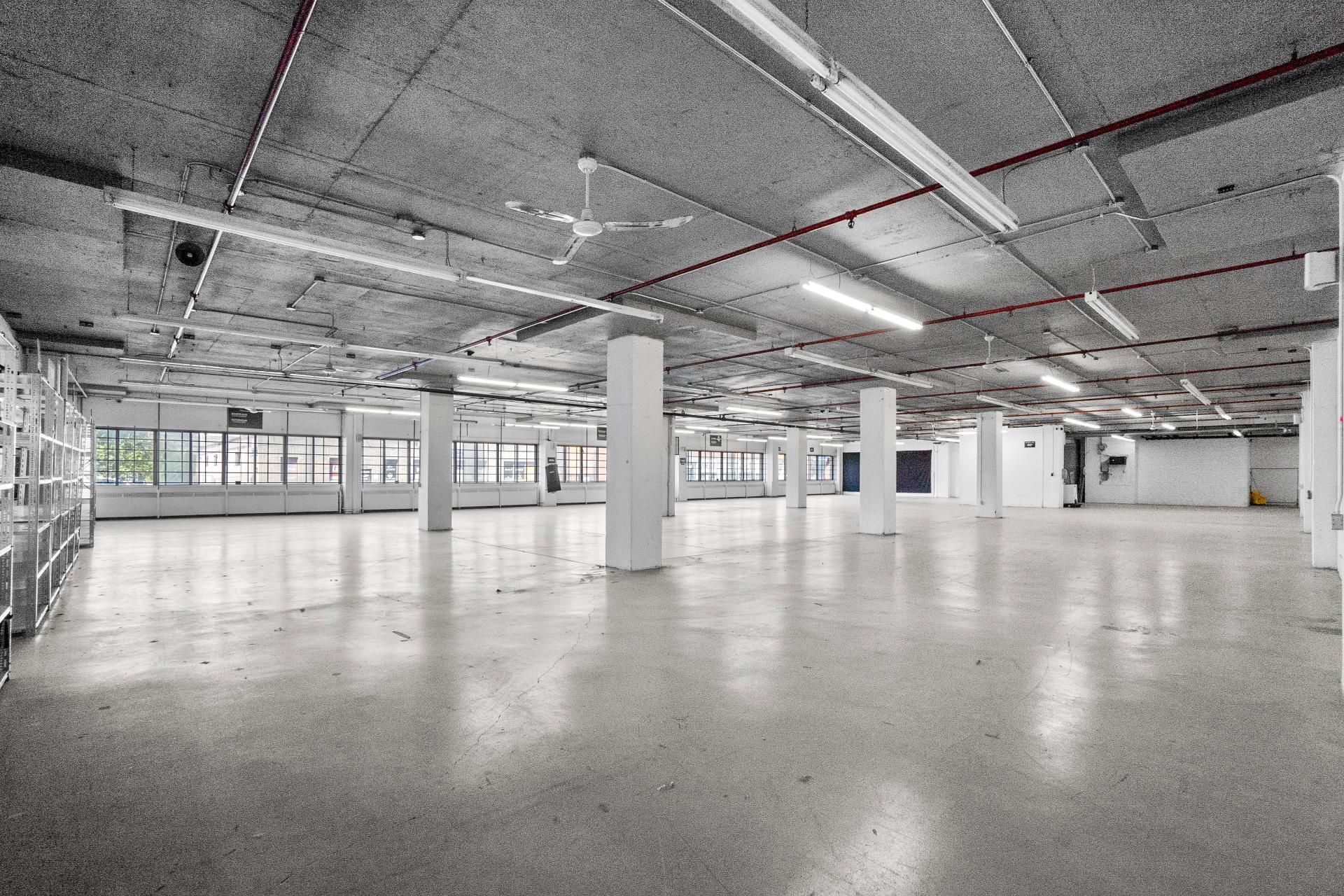 Photo - Interior