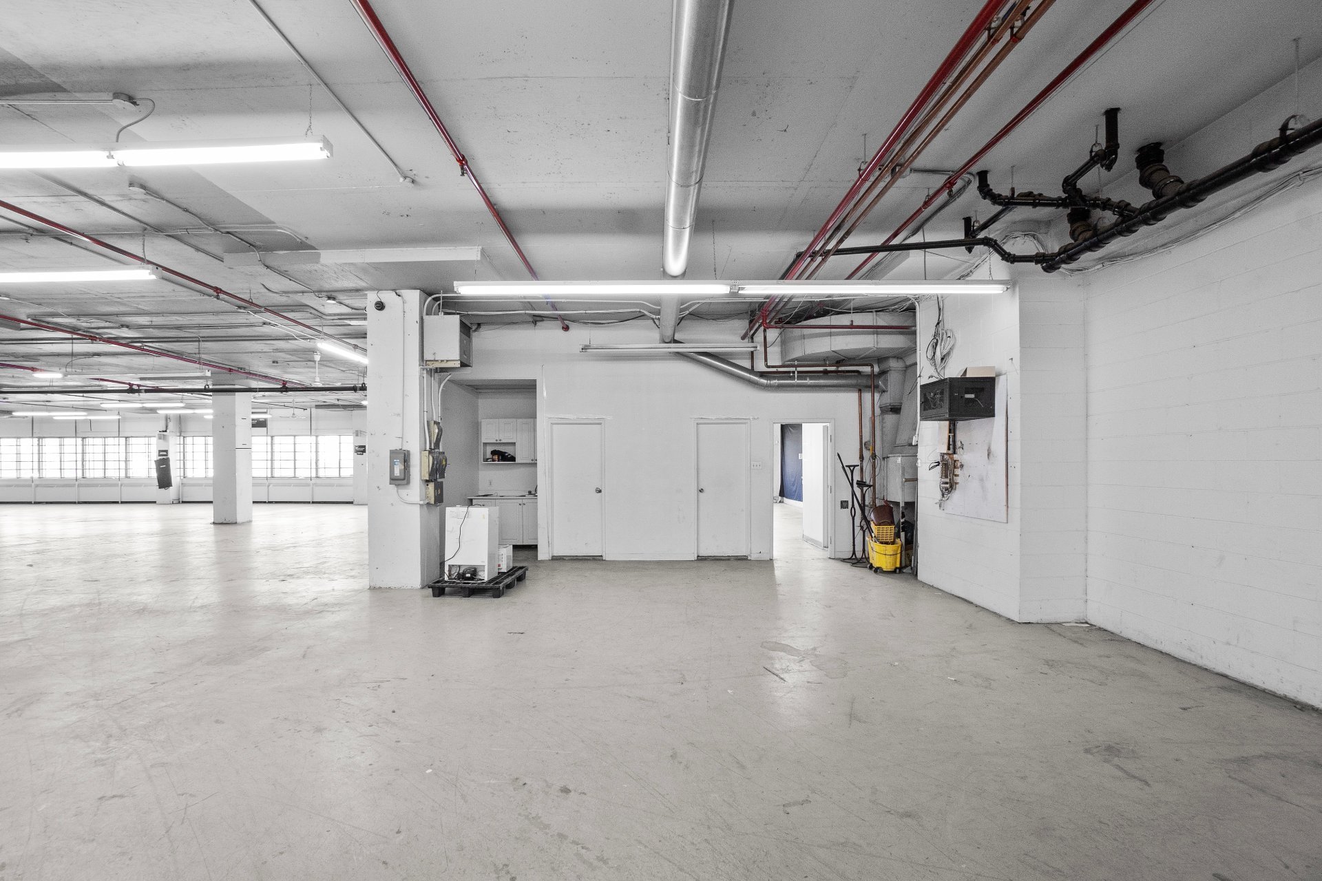 Photo - Interior