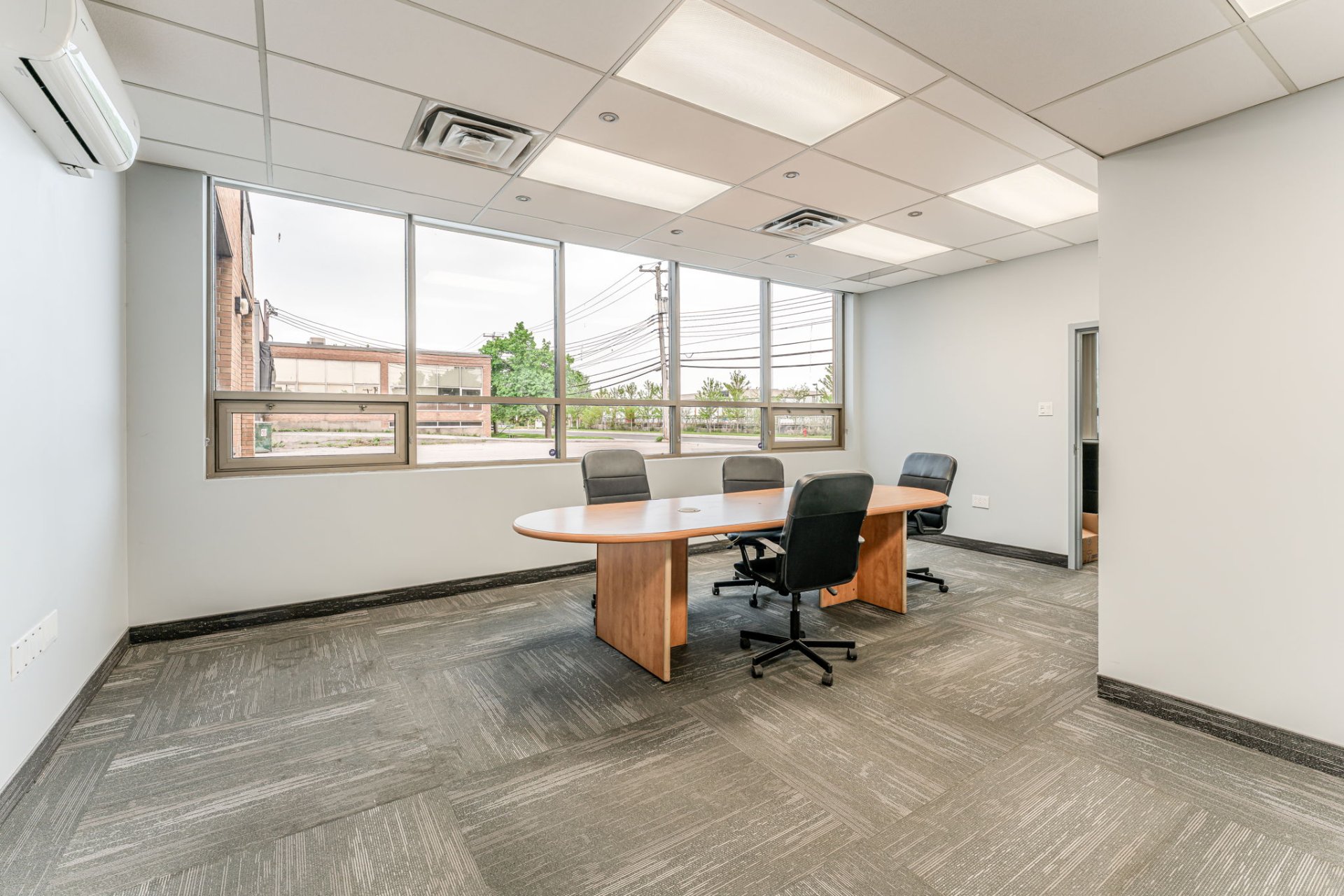 Photo - Conference room