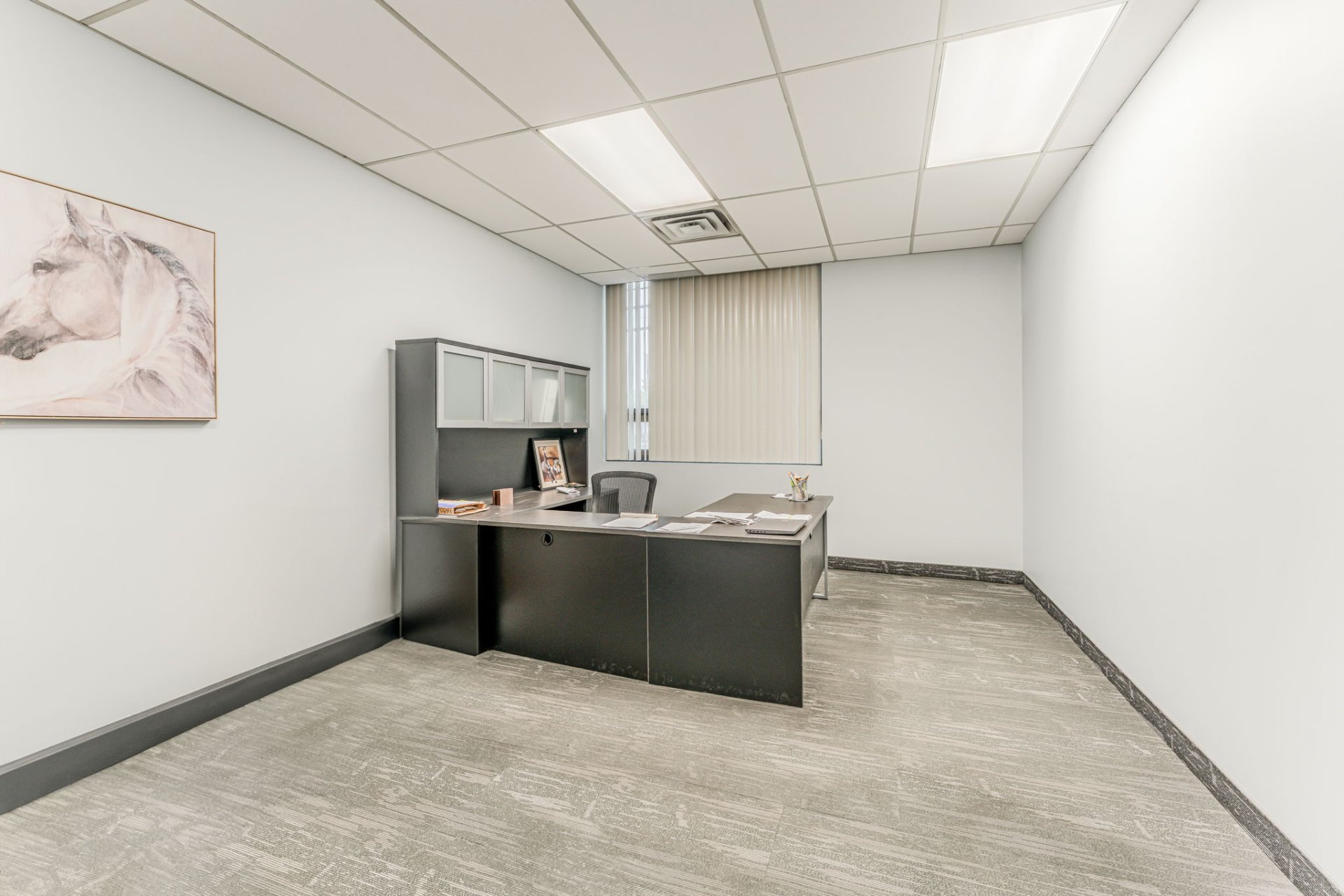 Photo - Office