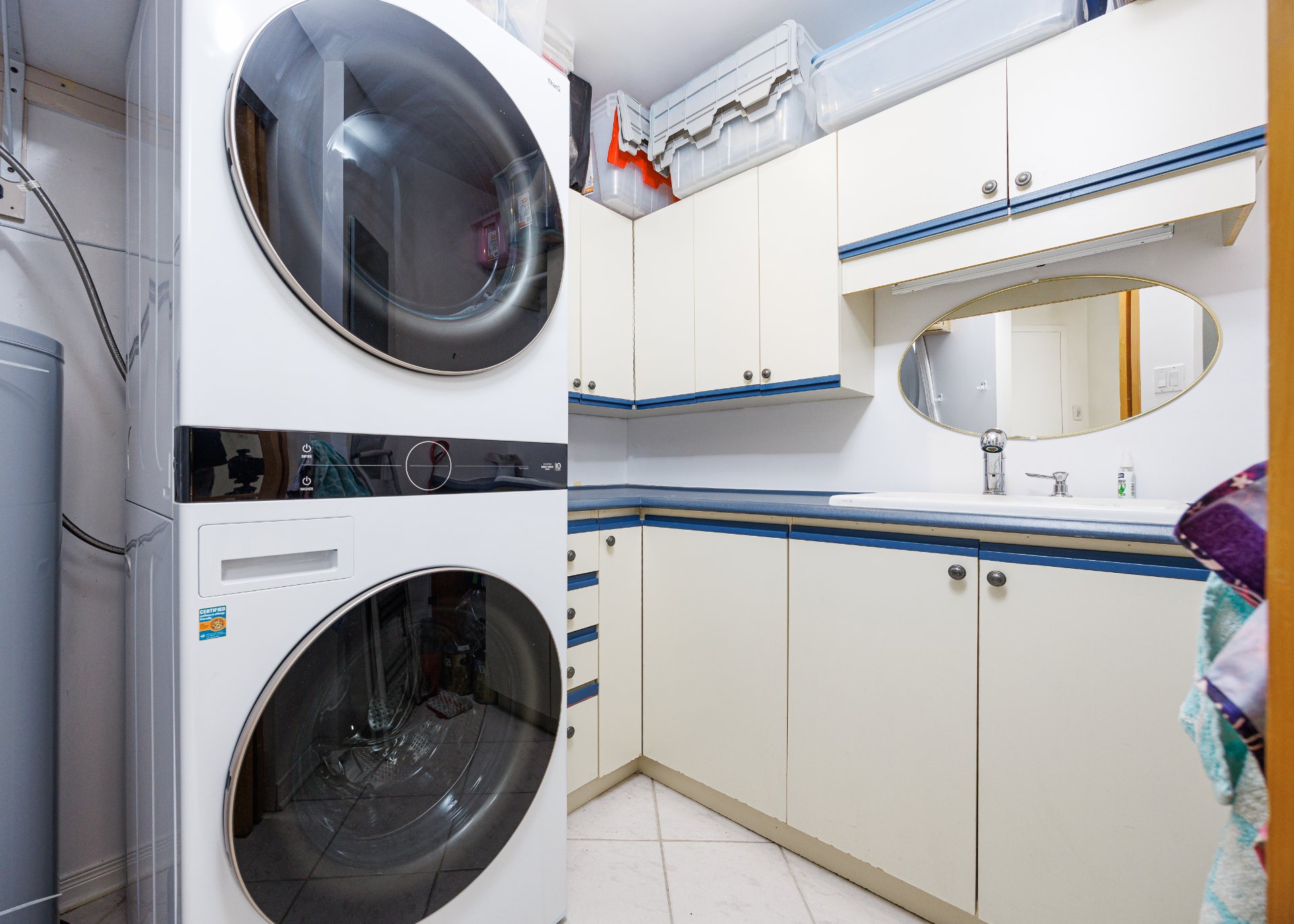 Photo - Laundry room