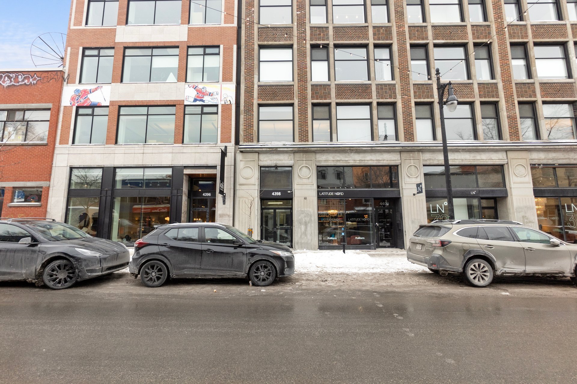 Photo - Exterior