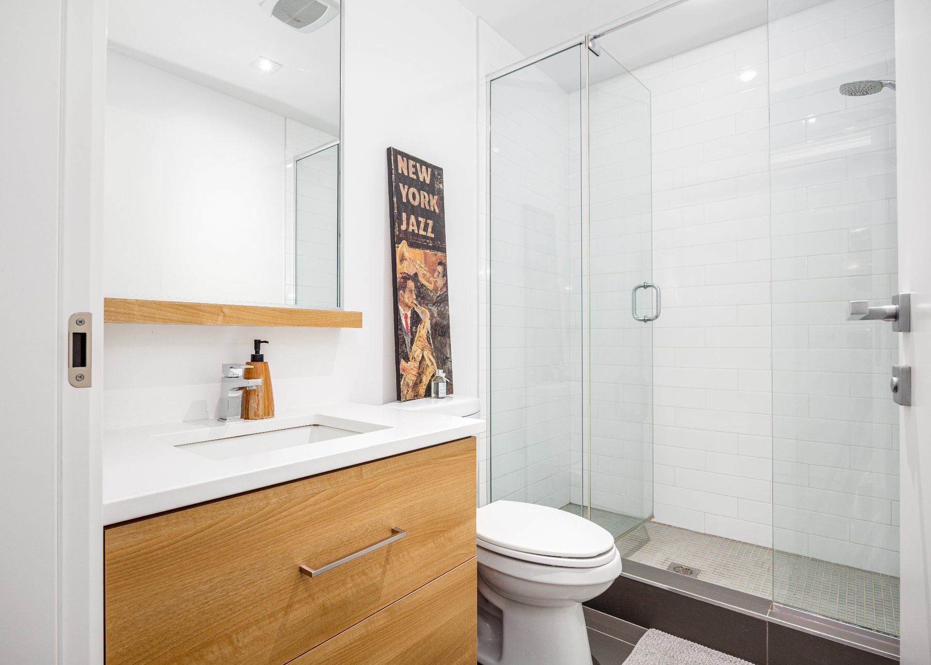 Photo - Bathroom