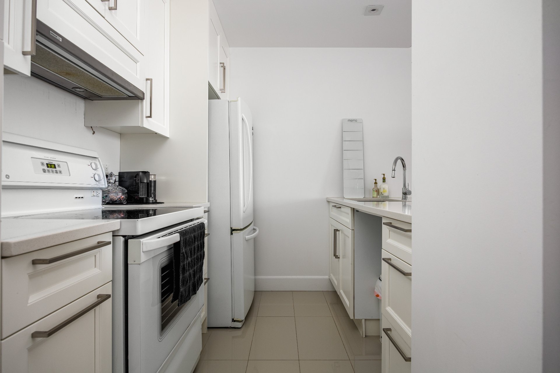 Photo - Kitchen